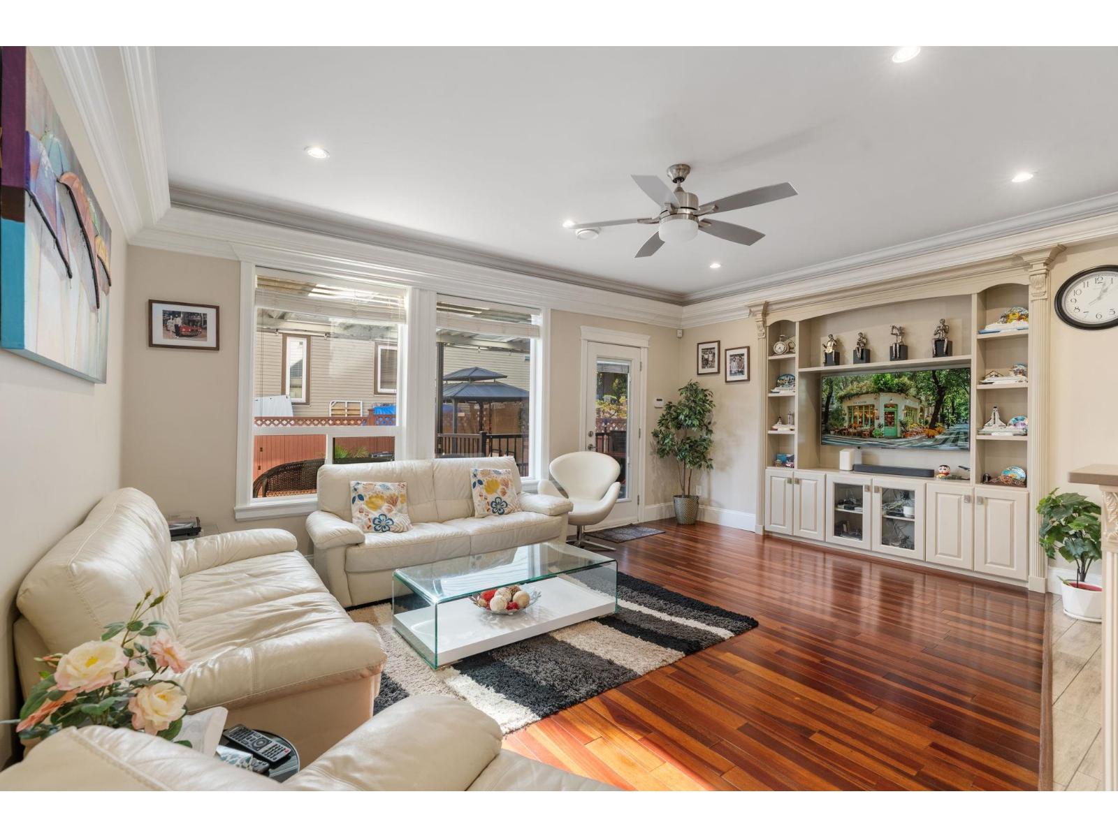 13798 58a Avenue Property Photo 13