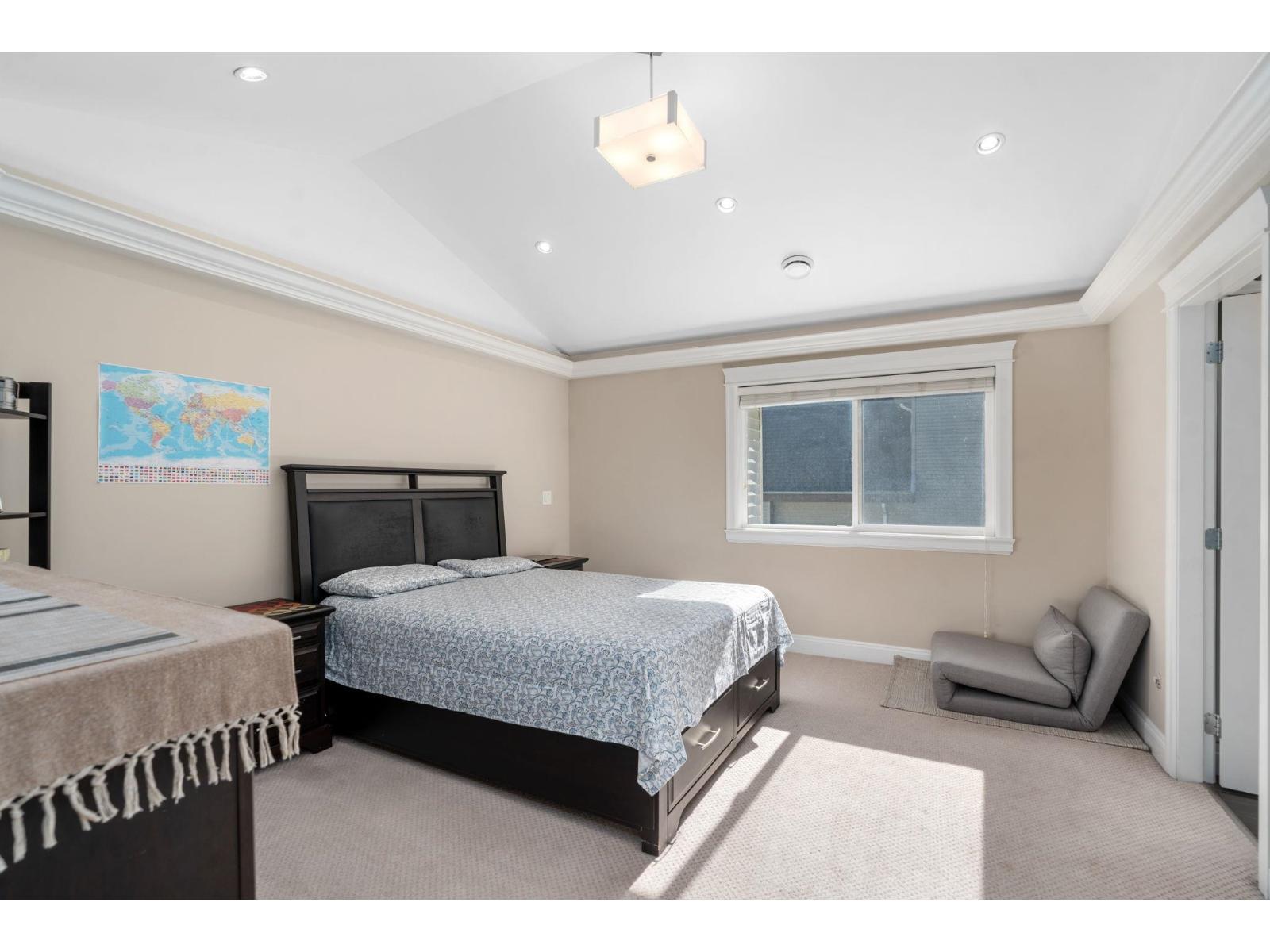 13798 58a Avenue Property Photo 15