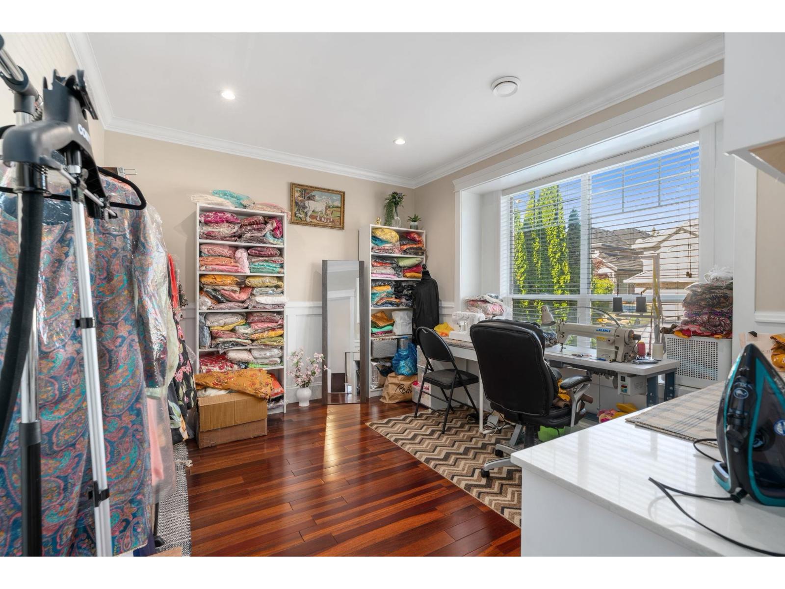 13798 58a Avenue Property Photo 17
