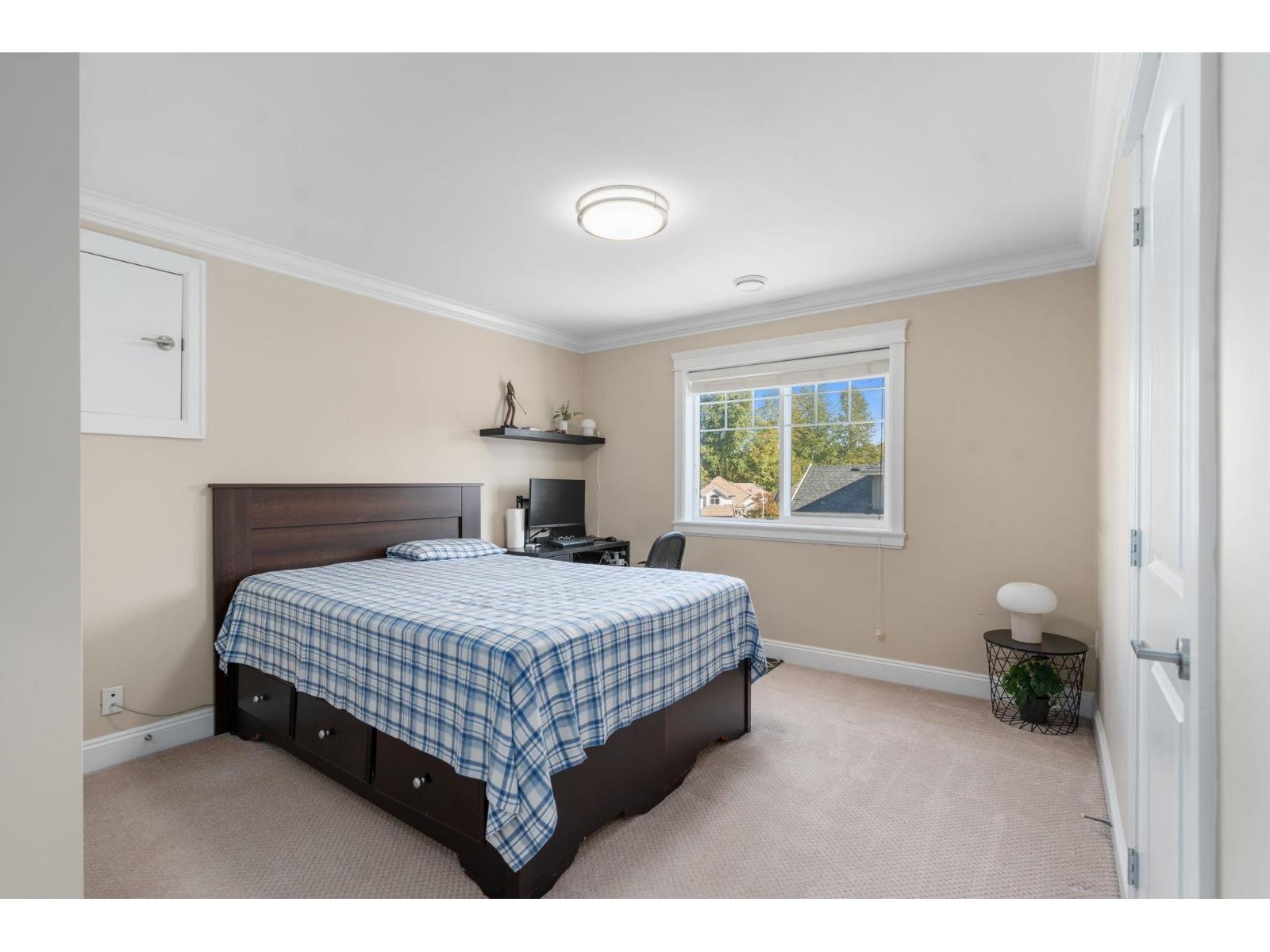 13798 58a Avenue Property Photo 18