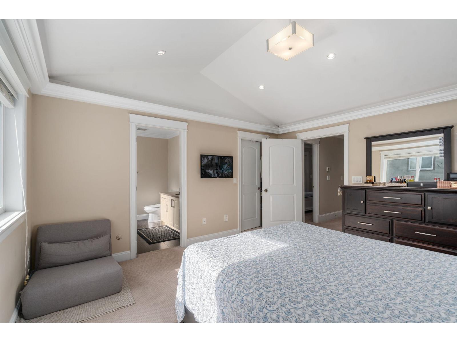 13798 58a Avenue Property Photo 19