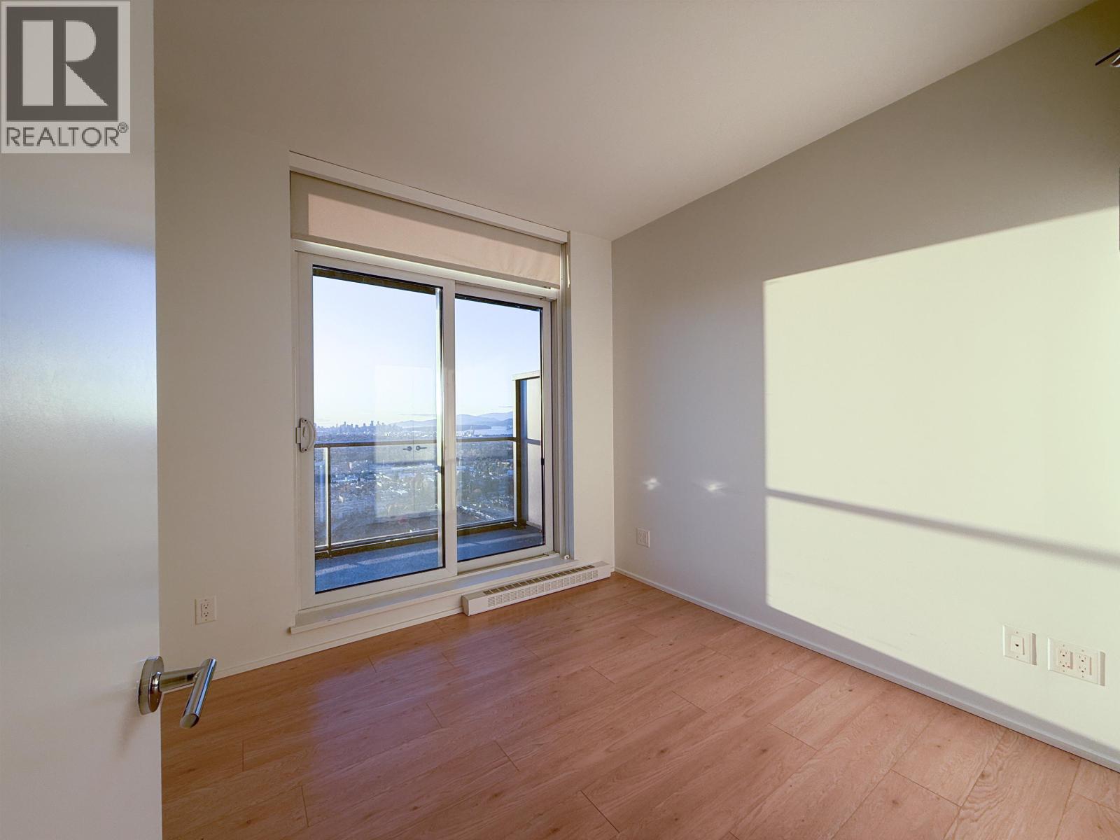5007 4510 Halifax Street Property Photo 11