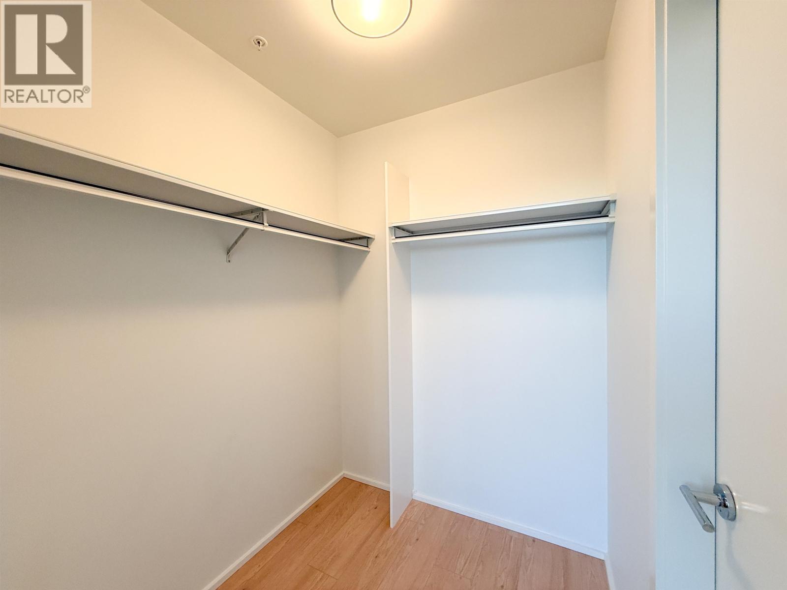 5007 4510 Halifax Street Property Photo 15
