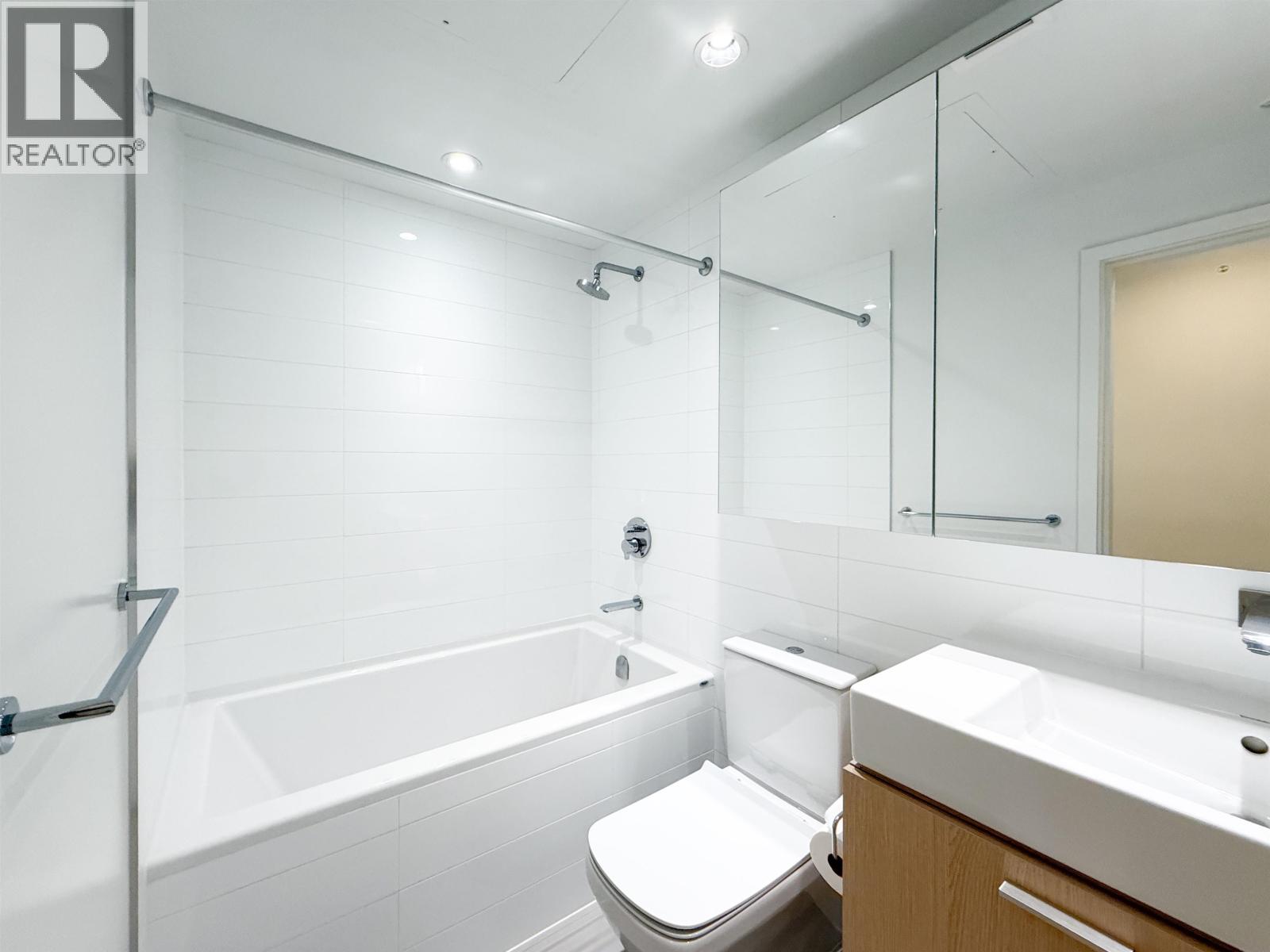 5007 4510 Halifax Street Property Photo 16