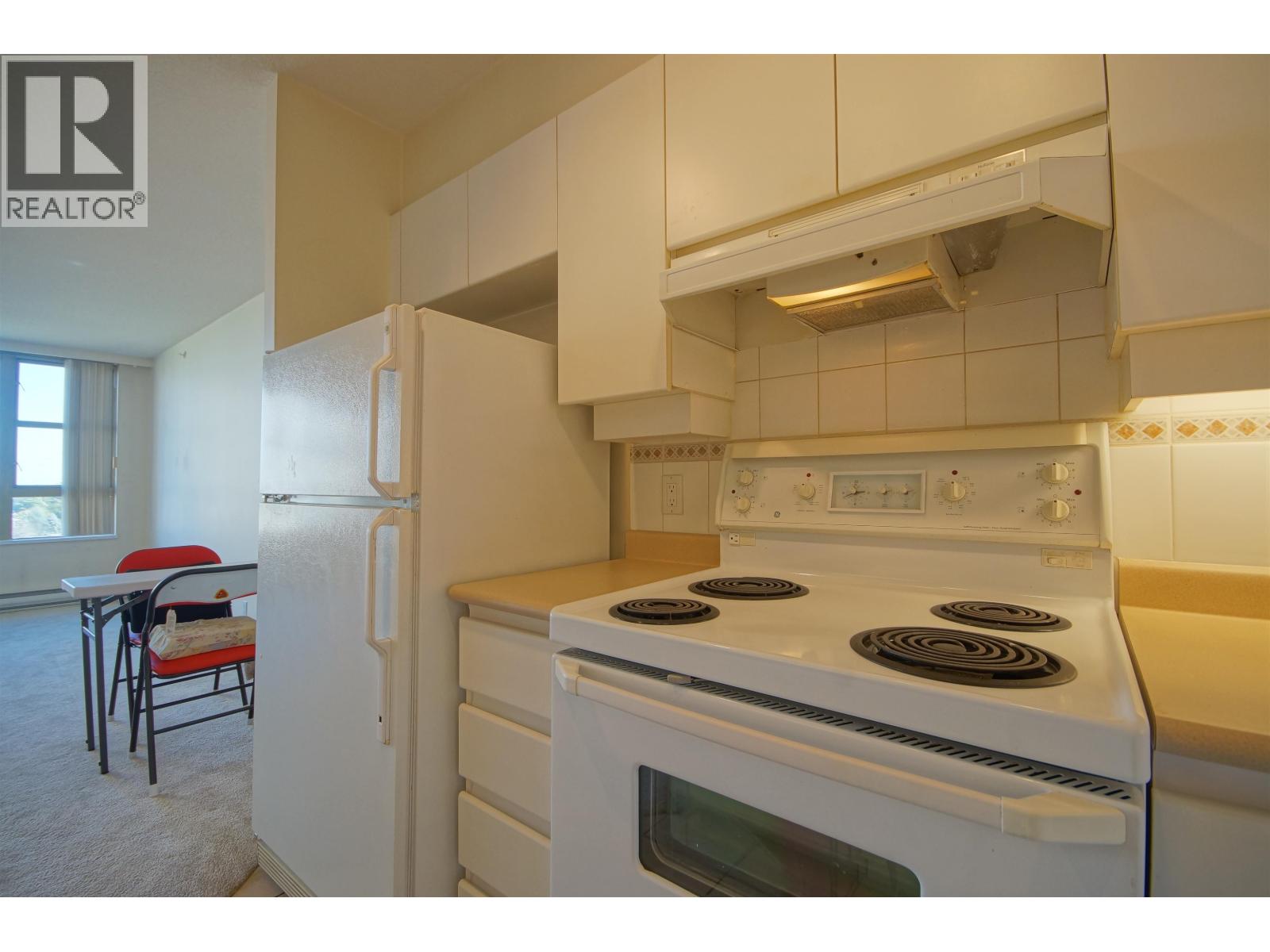 806 8297 Saba Road Property Photo 15