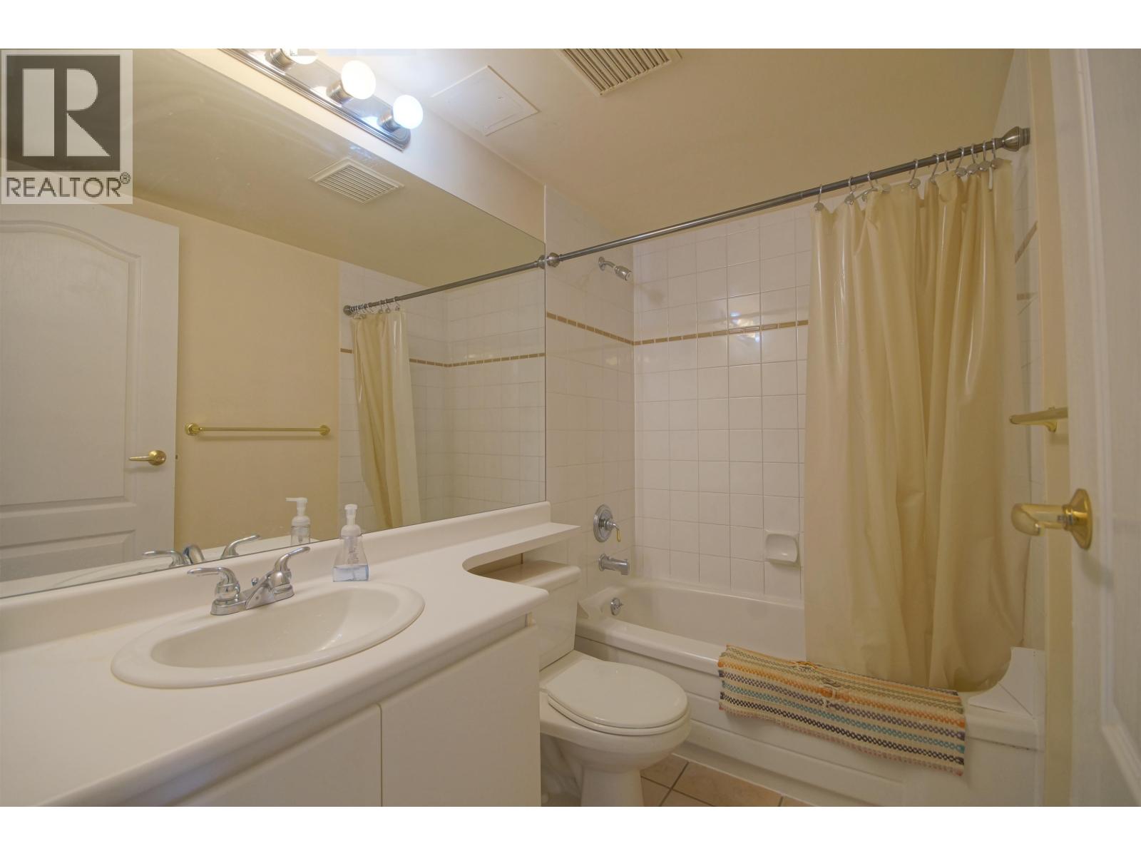 806 8297 Saba Road Property Photo 23