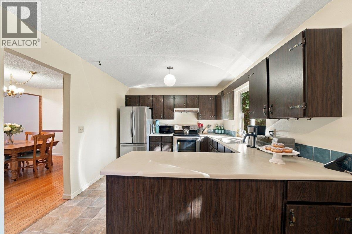 1117 Cornwall Drive Property Photo 9