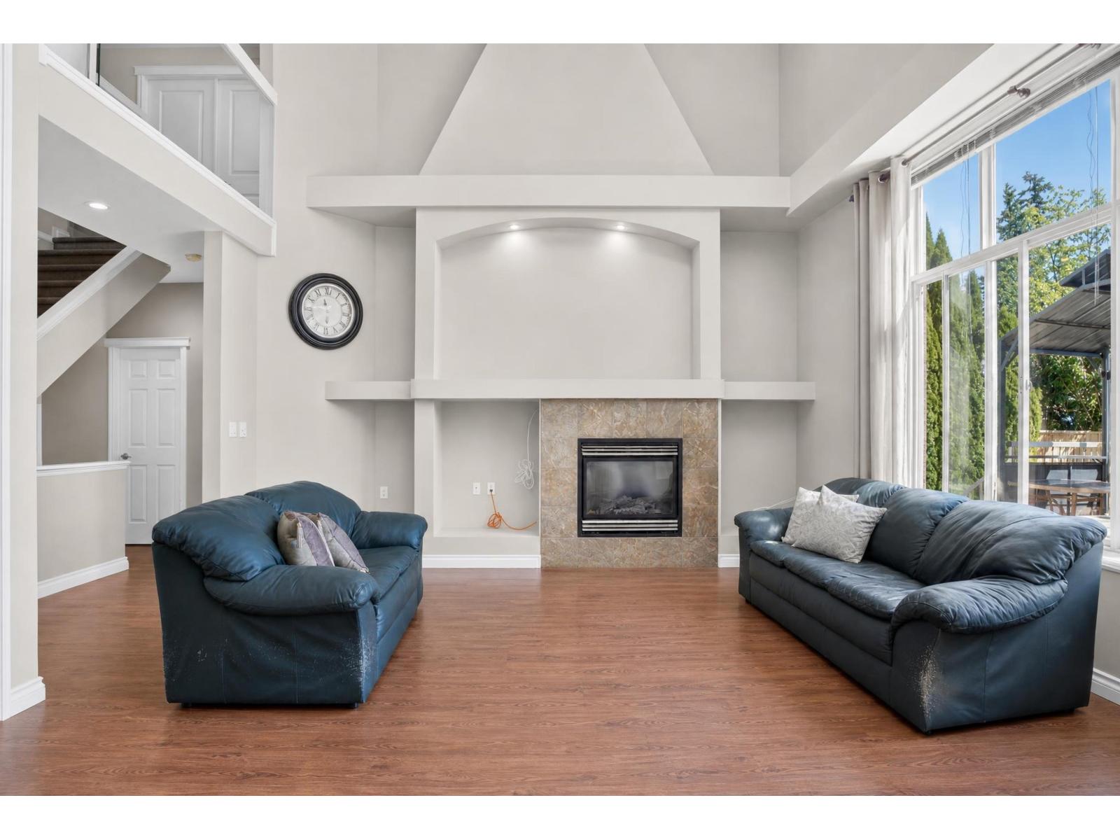 5818 167a Street Property Photo 14