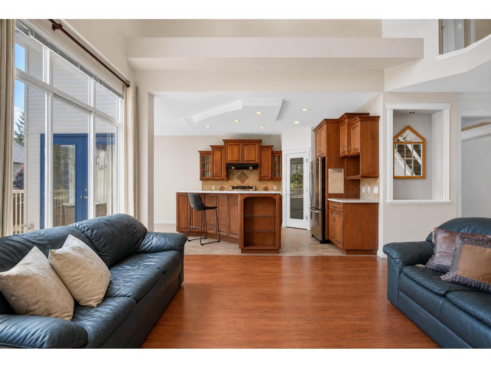 5818 167a Street Property Photo 15