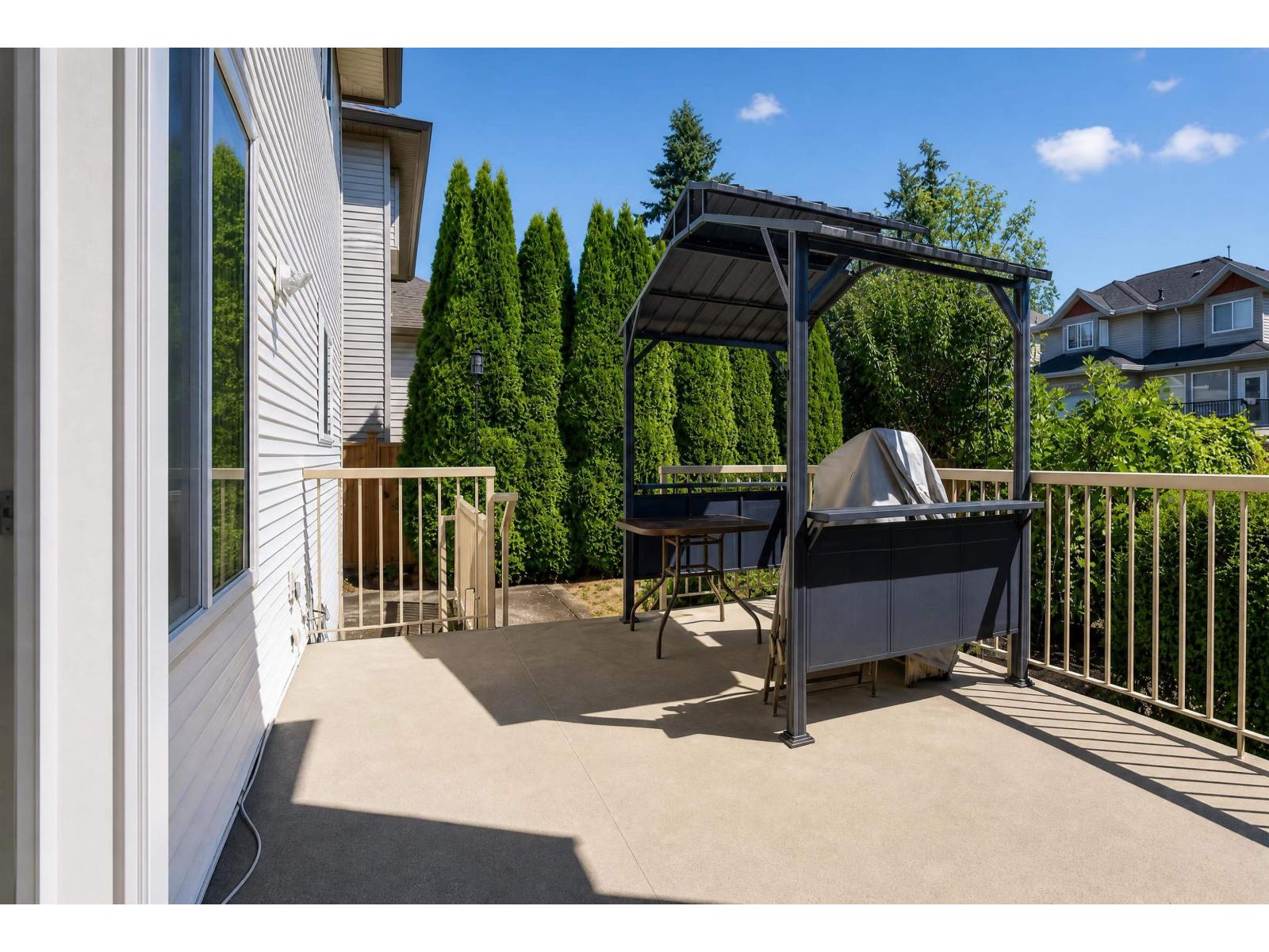 5818 167a Street Property Photo 24