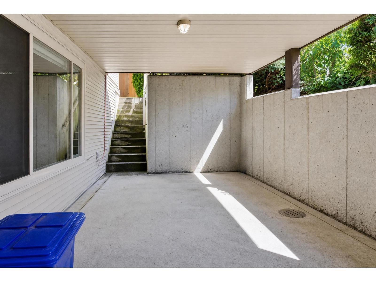 5818 167a Street Property Photo 25