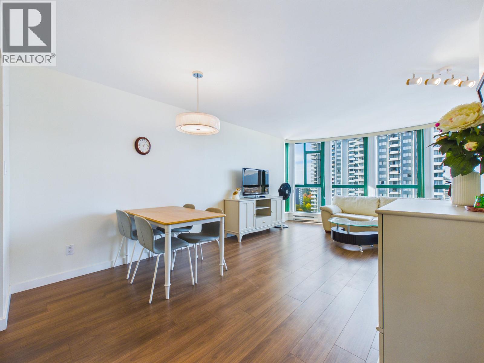 1705 5833 Wilson Avenue Property Photo 4