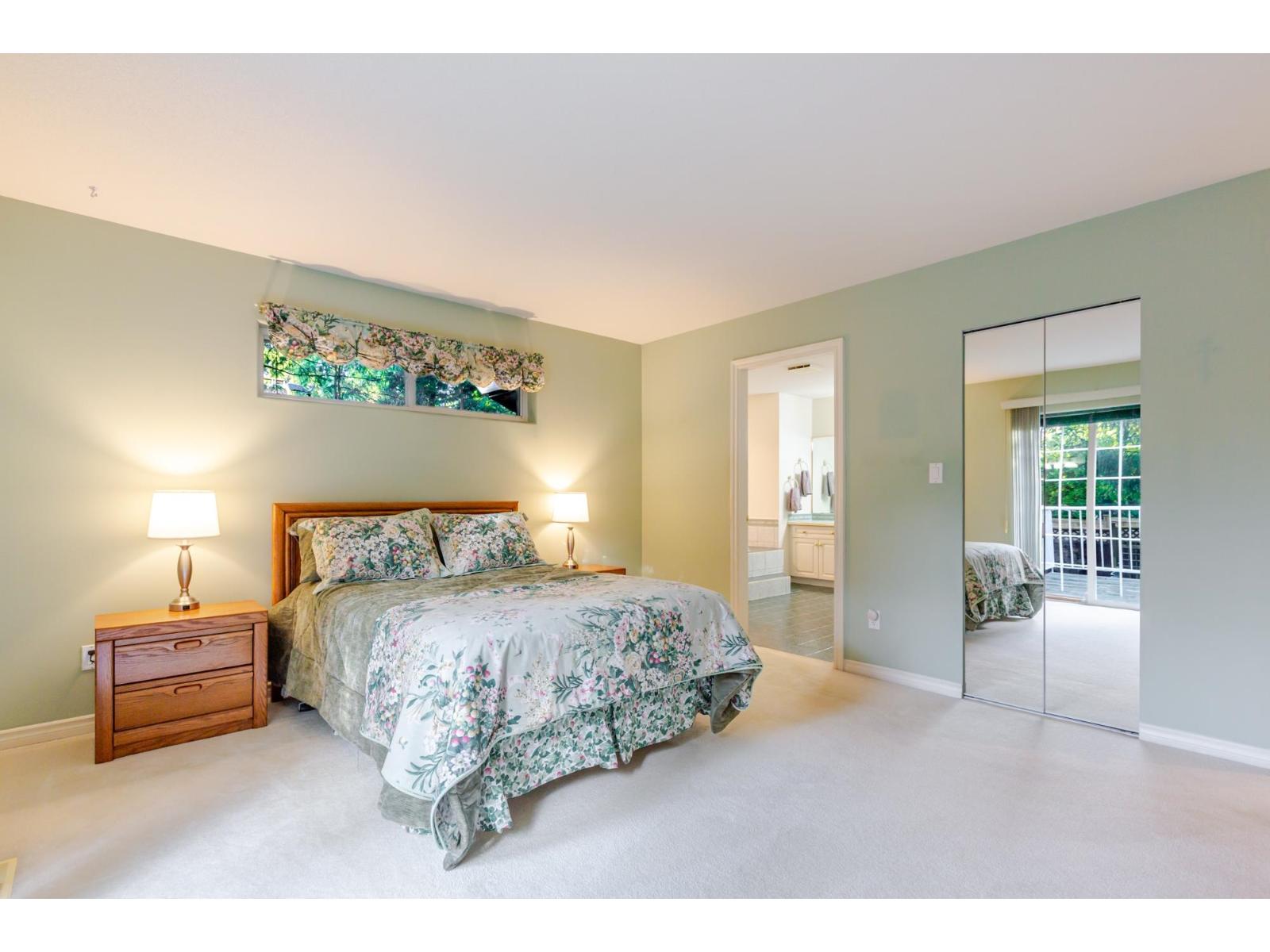 2567 140 Street Property Photo 18