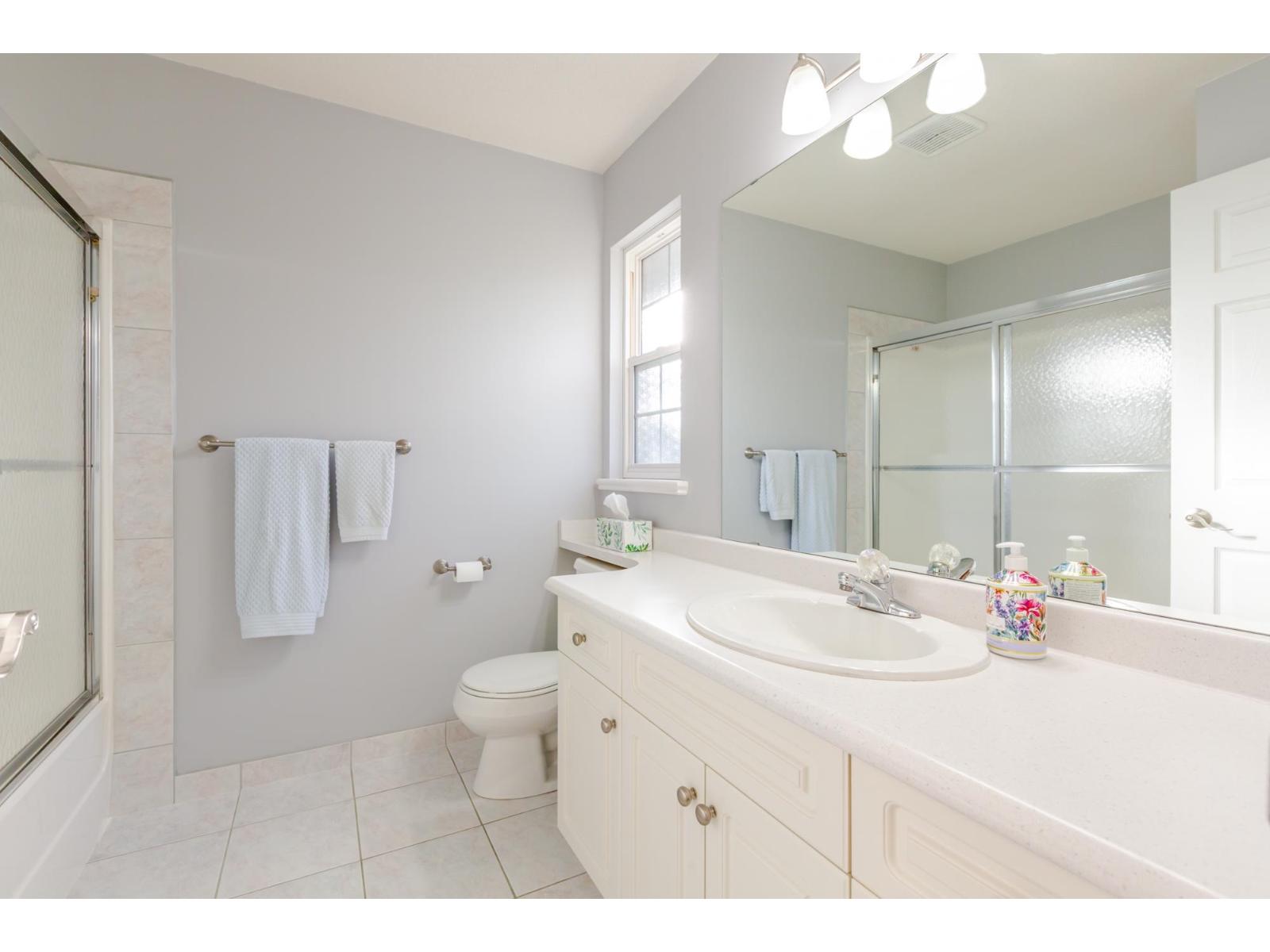 2567 140 Street Property Photo 25