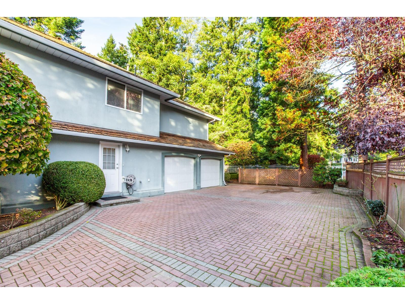 2567 140 Street Property Photo 34
