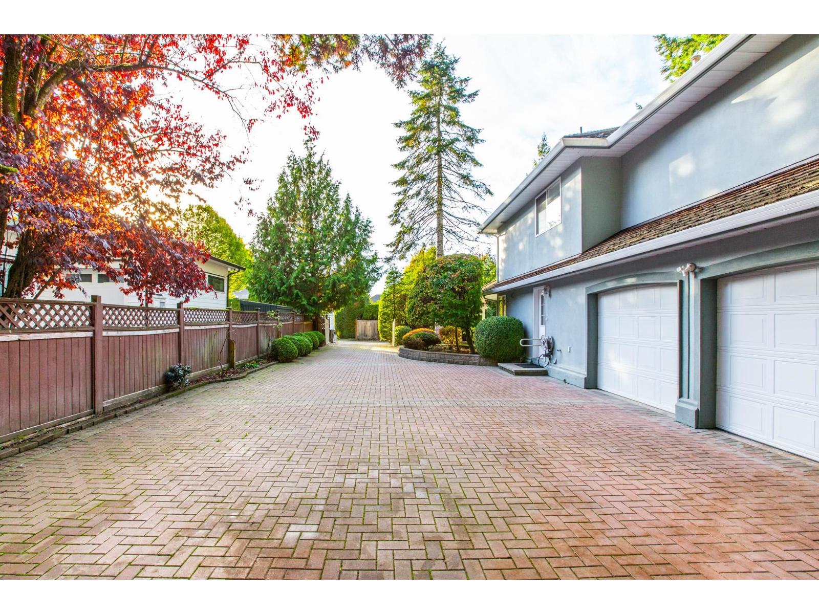 2567 140 Street Property Photo 35