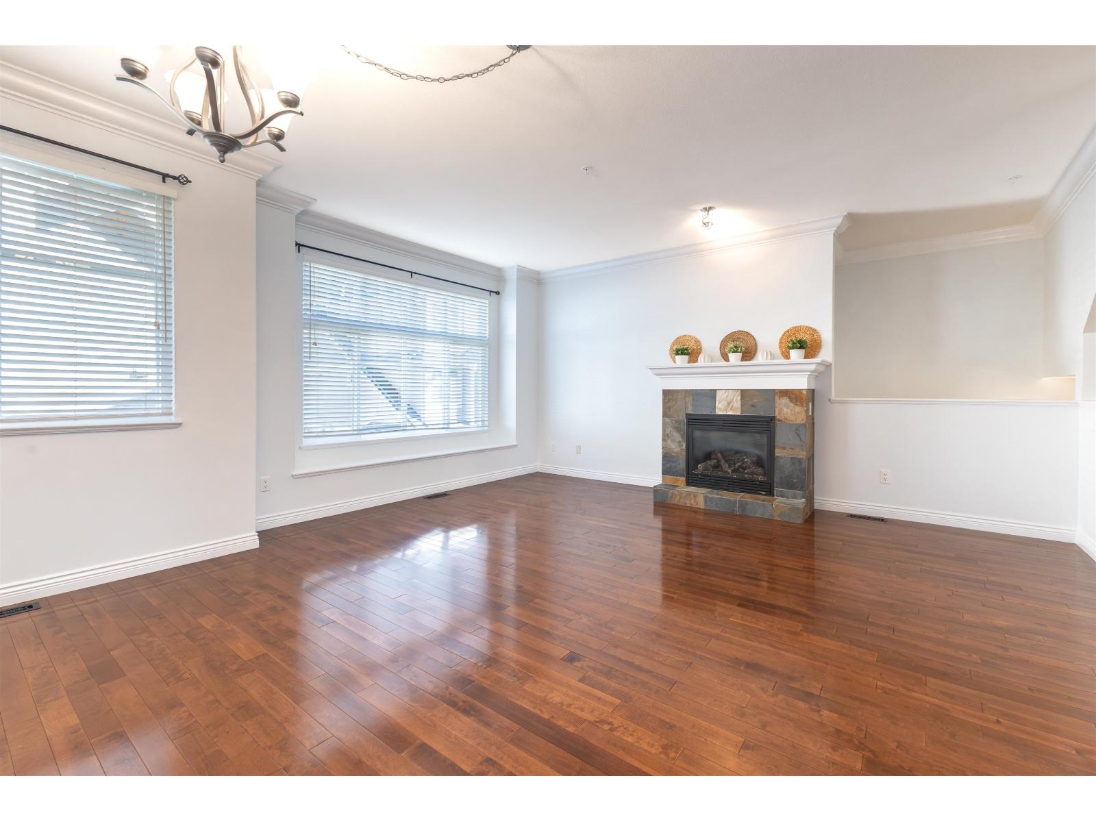 36 21704 96 Avenue Property Photo 14