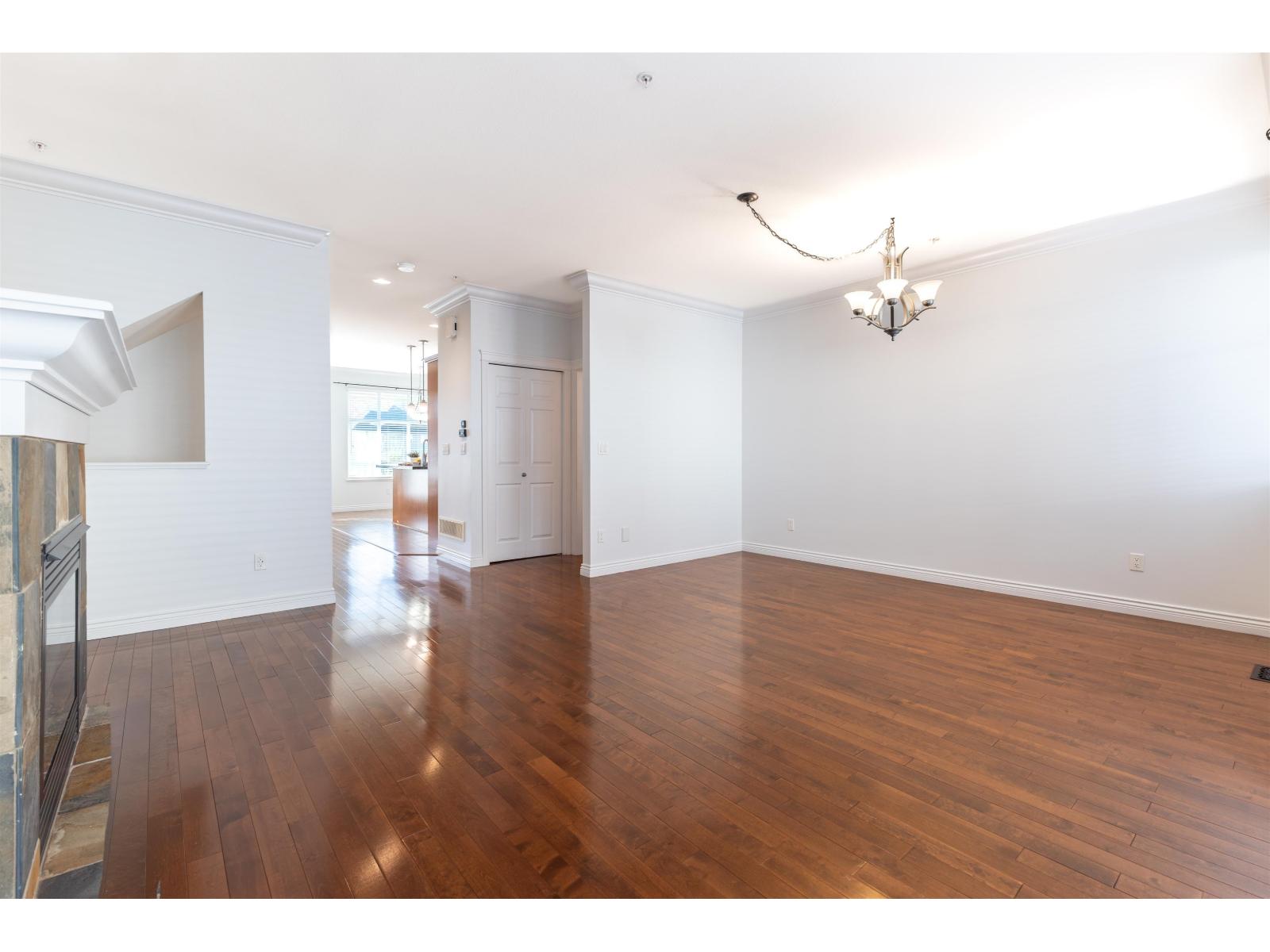 36 21704 96 Avenue Property Photo 16