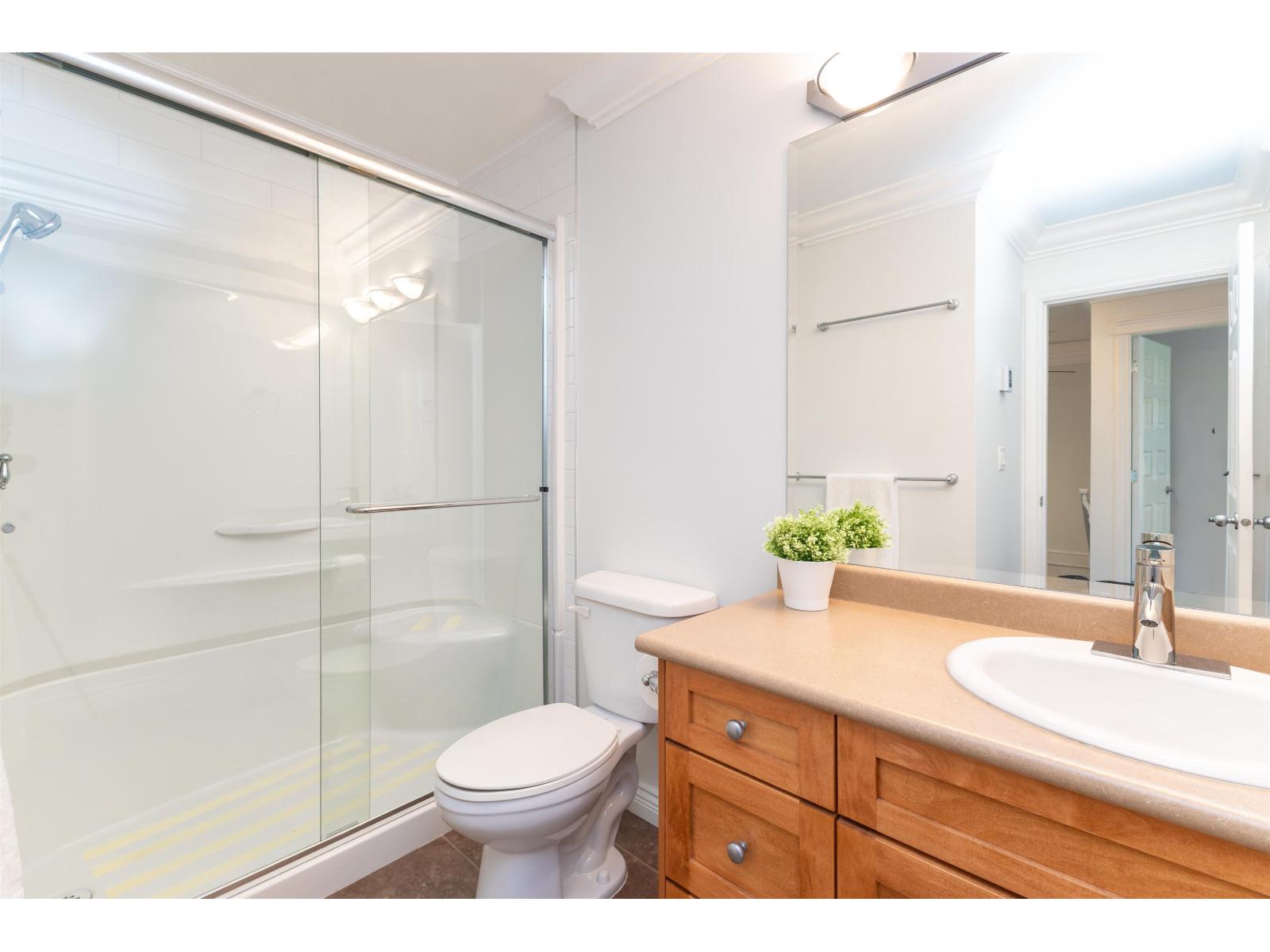36 21704 96 Avenue Property Photo 26