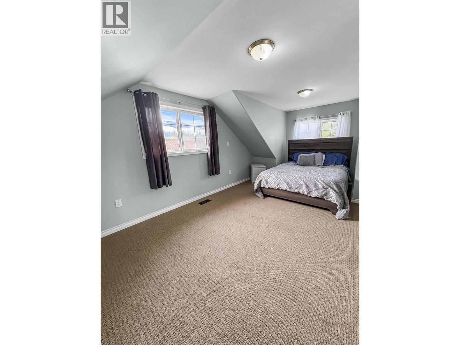 73 Brant Street Property Photo 3