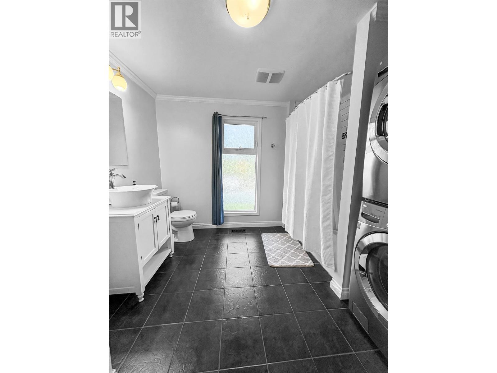 73 Brant Street Property Photo 8