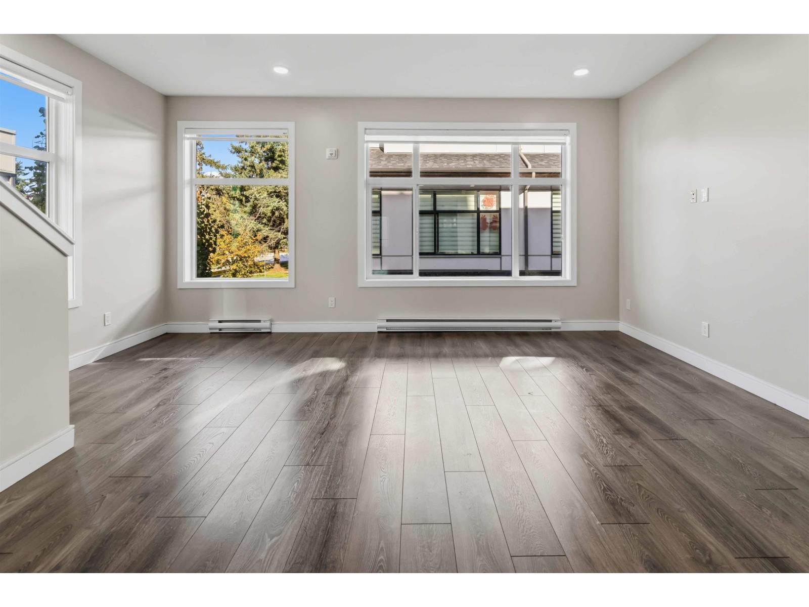 8 8447 115 Street Property Photo 7