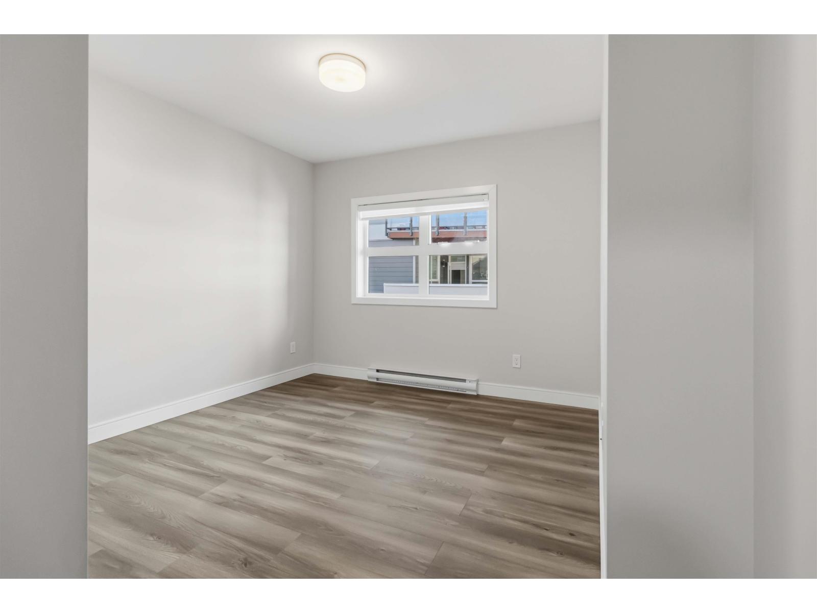 8 8447 115 Street Property Photo 15