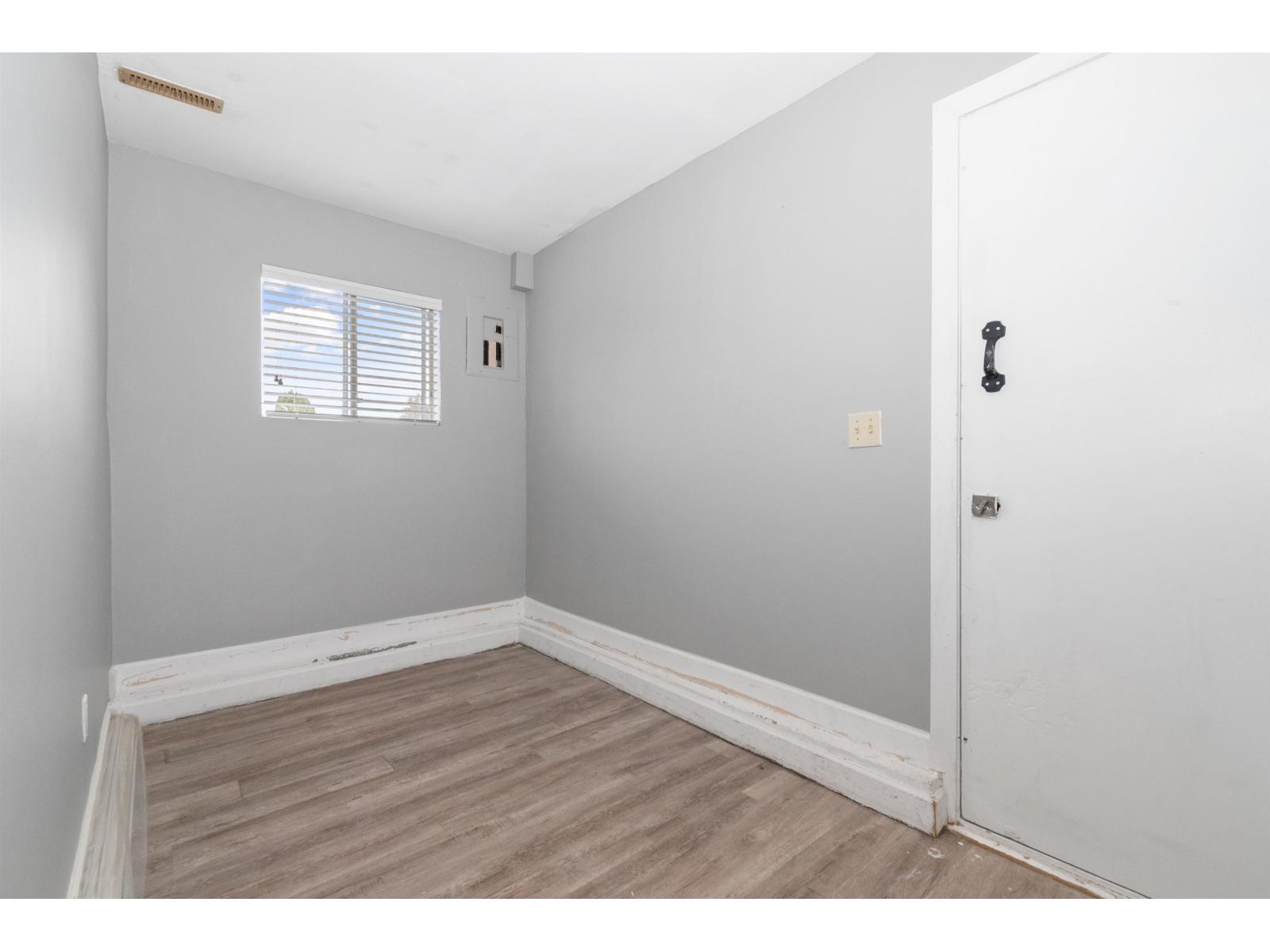 46766 Property Photo 2