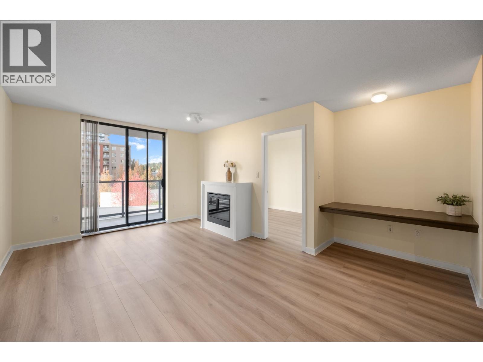 608 2979 Glen Drive Property Photo 24