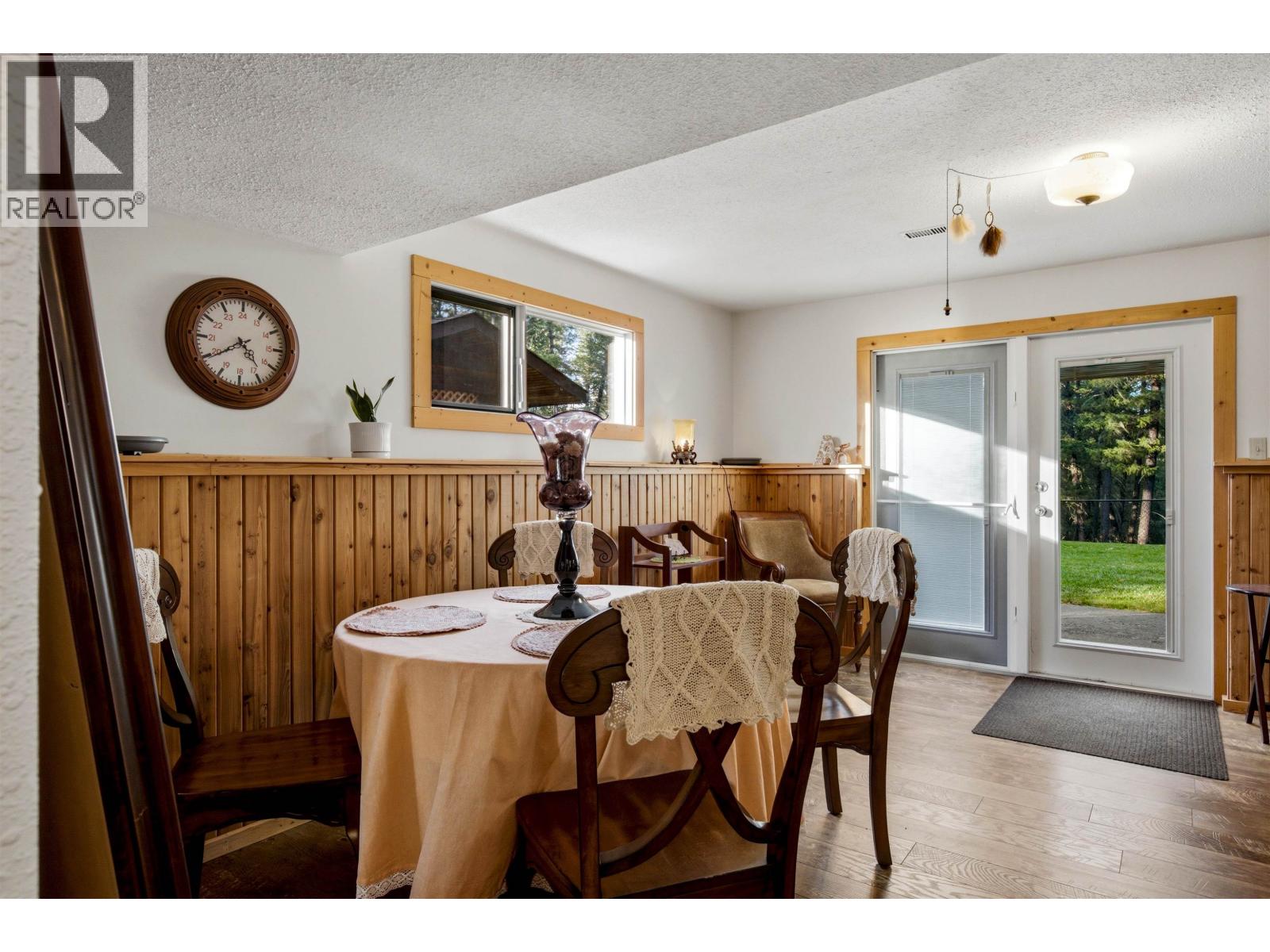 754 Roberts Drive Property Photo 18