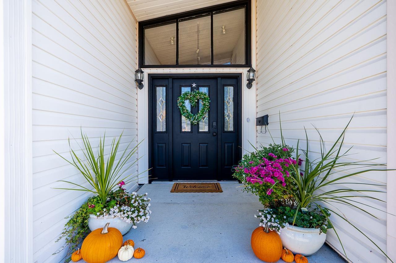5846 180 Street Property Photo 3