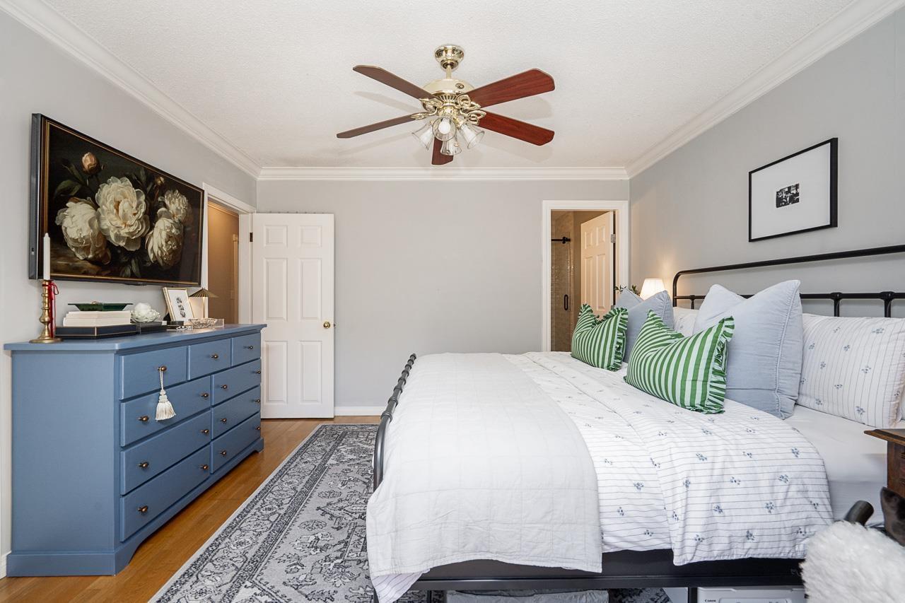 5846 180 Street Property Photo 16