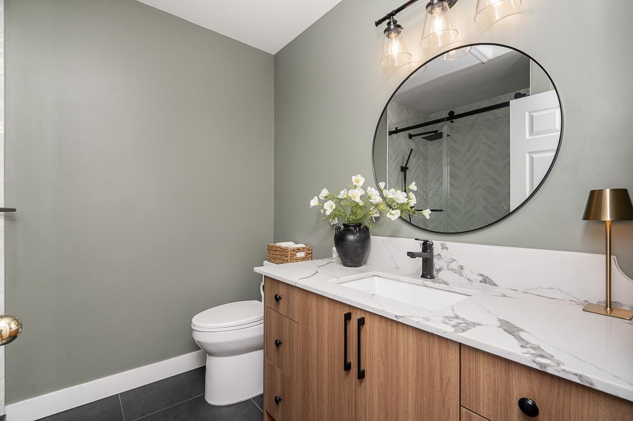 5846 180 Street Property Photo 20