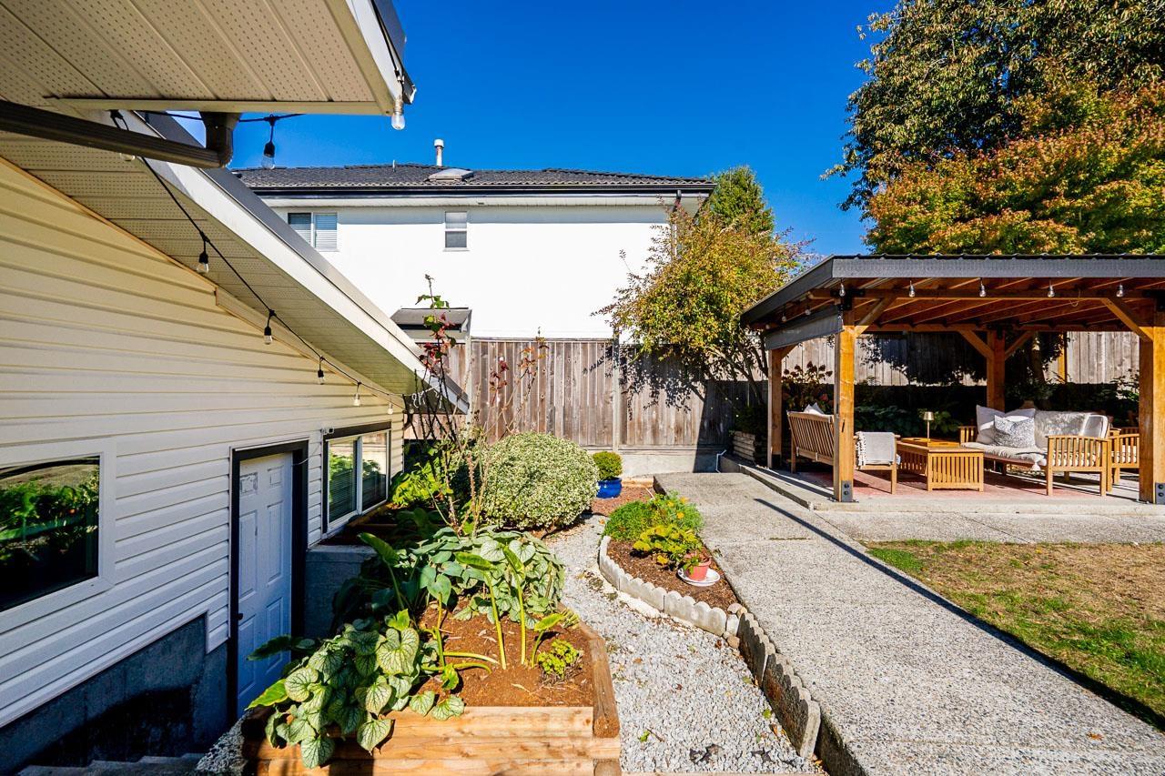 5846 180 Street Property Photo 33