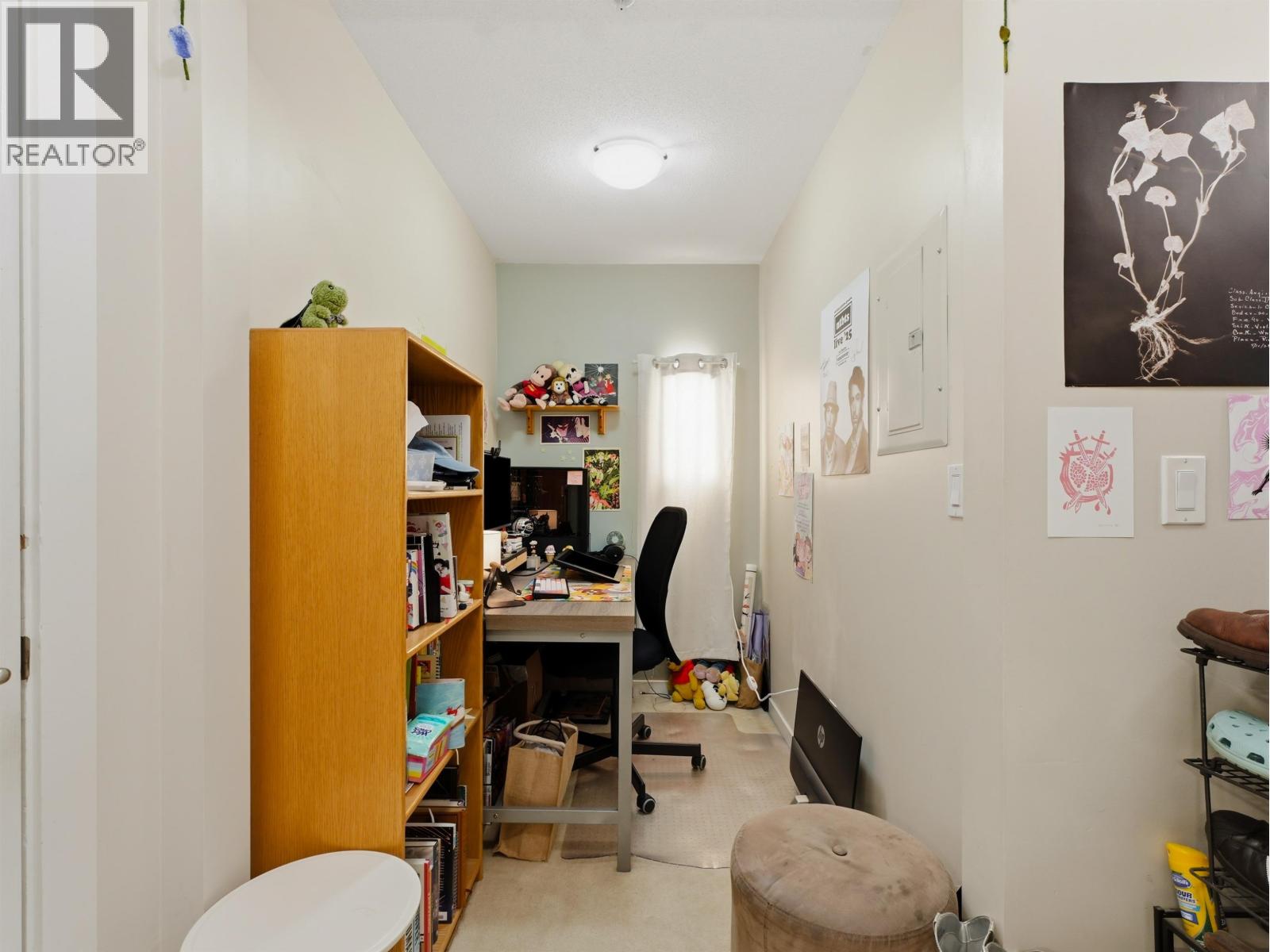 311 4868 Brentwood Drive Property Photo 10