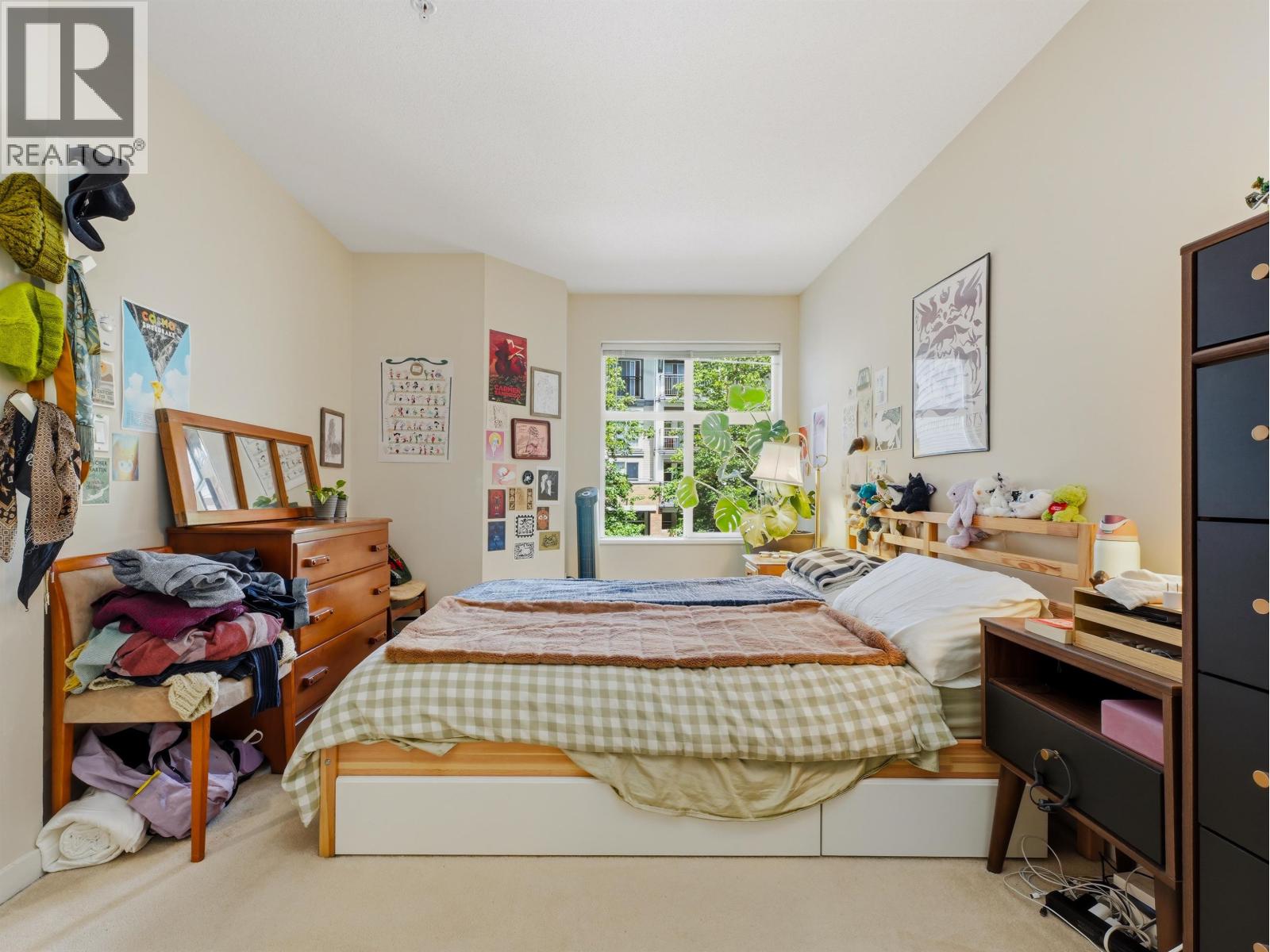 311 4868 Brentwood Drive Property Photo 13