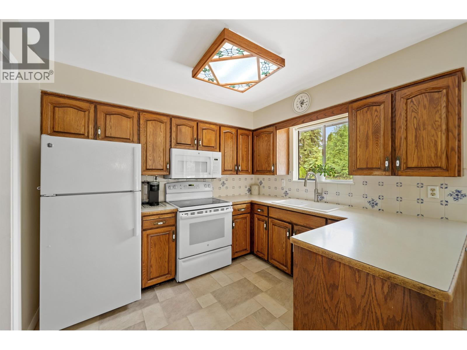 12118 Acadia Street Property Photo 15