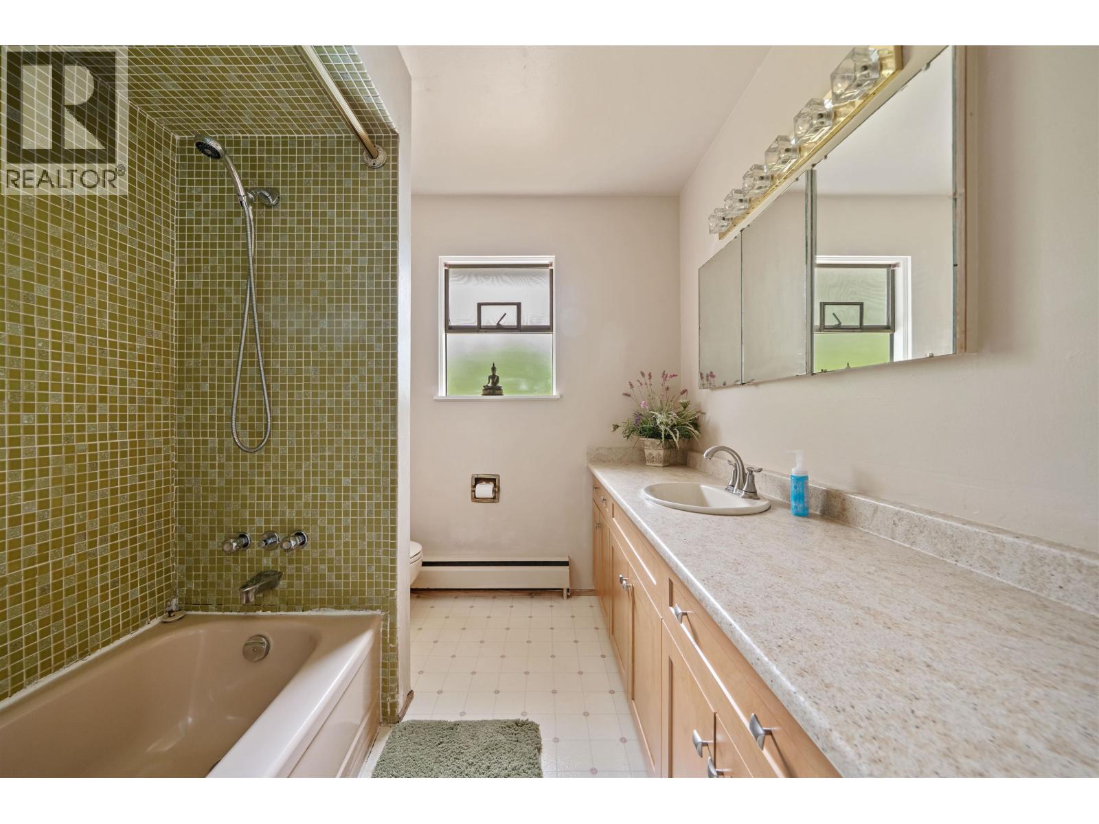 12118 Acadia Street Property Photo 26