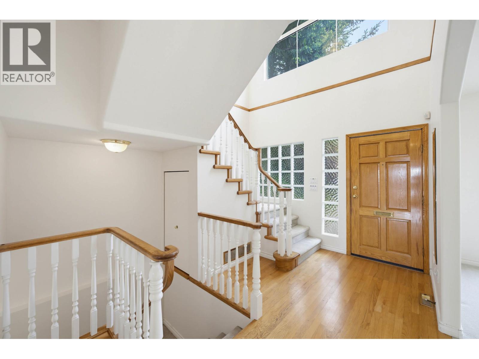 41 N Hythe Avenue Property Photo 24
