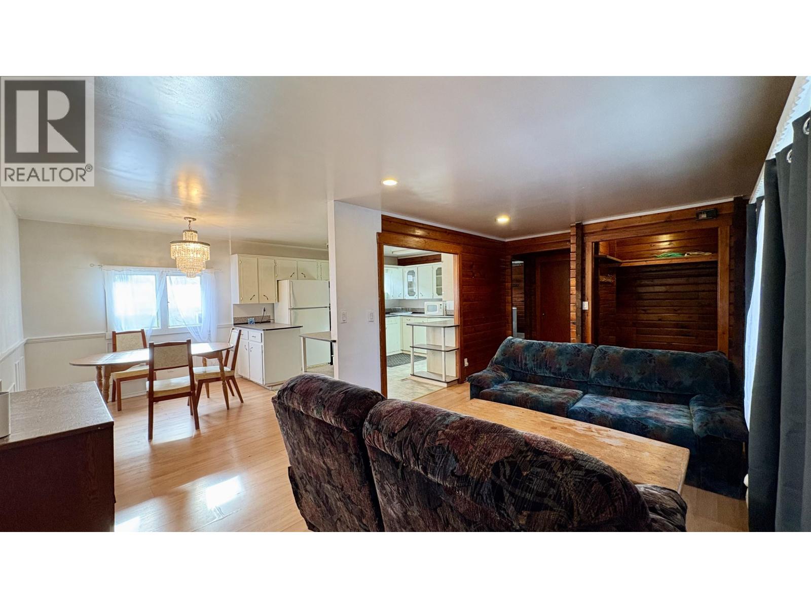 1301 20th Avenue Property Photo 7