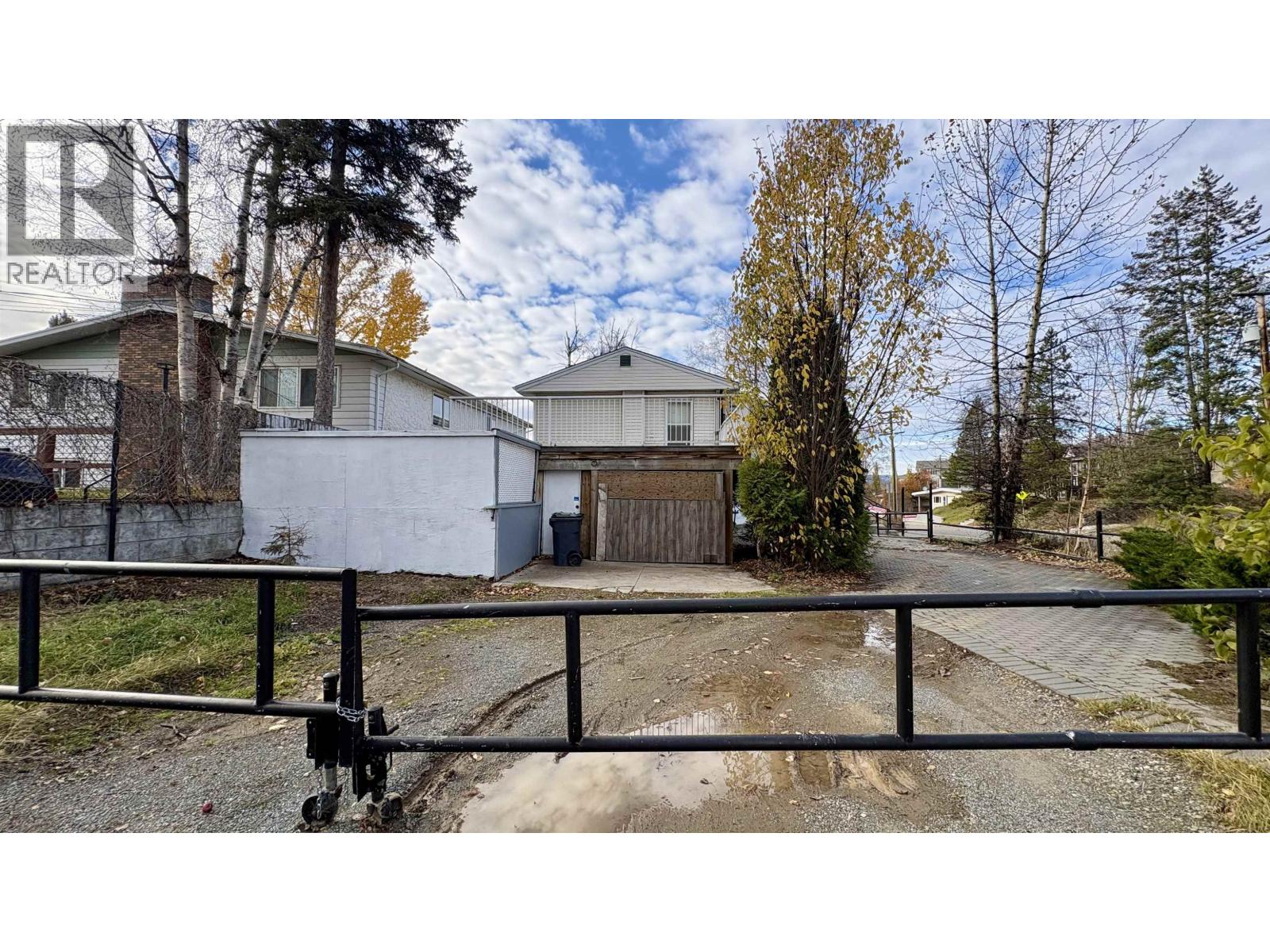 1301 20th Avenue Property Photo 24