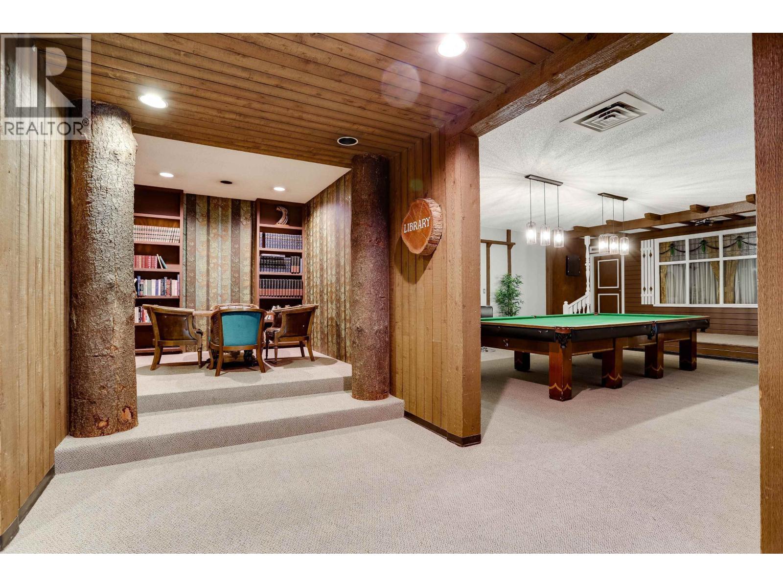 1504 3771 Bartlett Court Property Photo 37