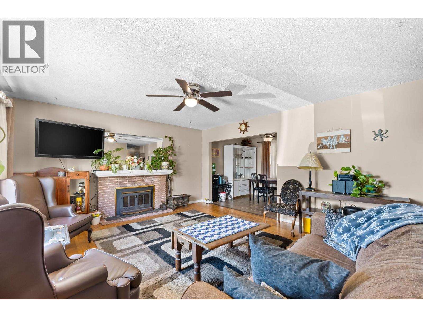 2119 Monterey Avenue Property Photo 3