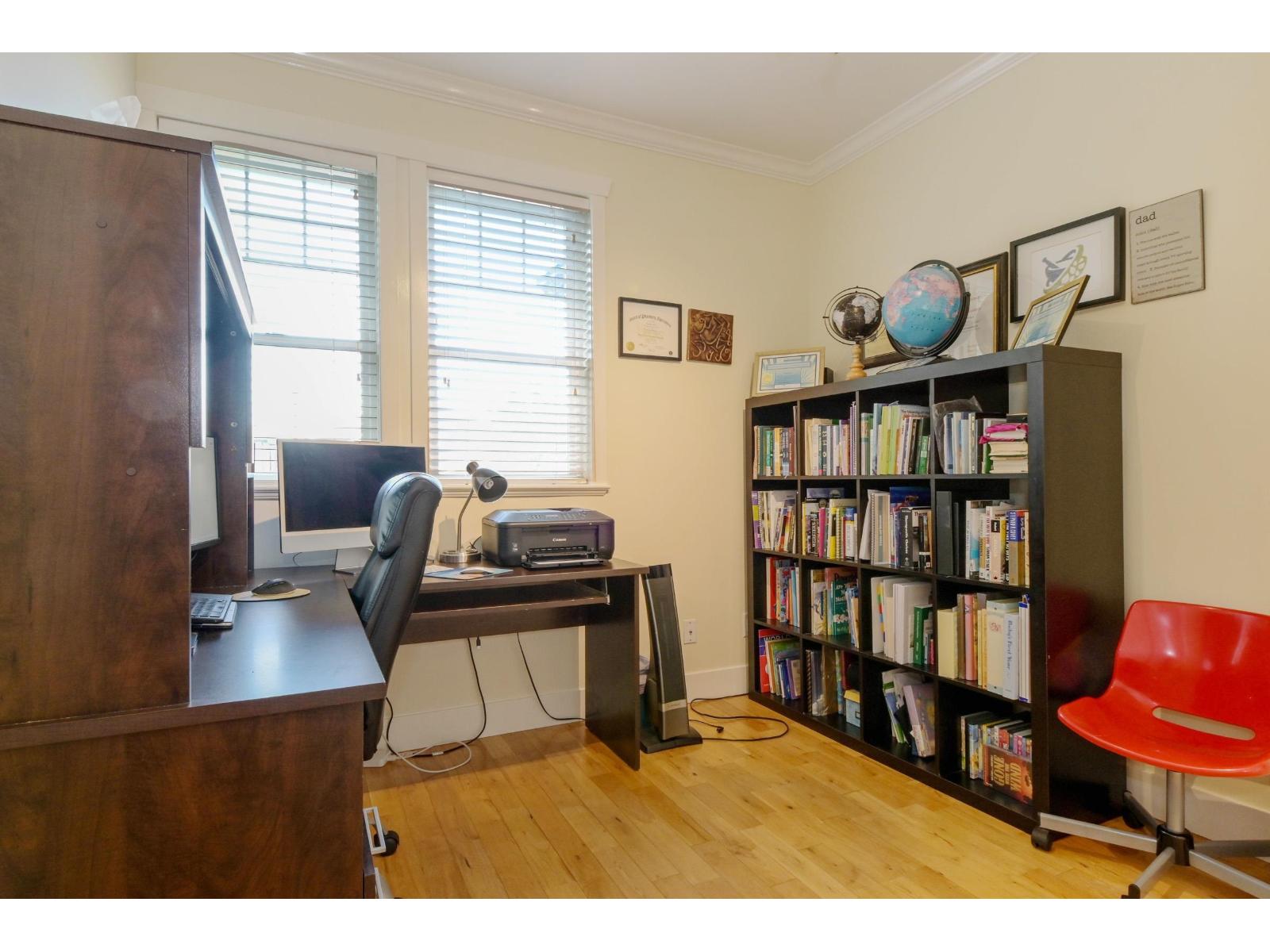 6122 164 Street Property Photo 7