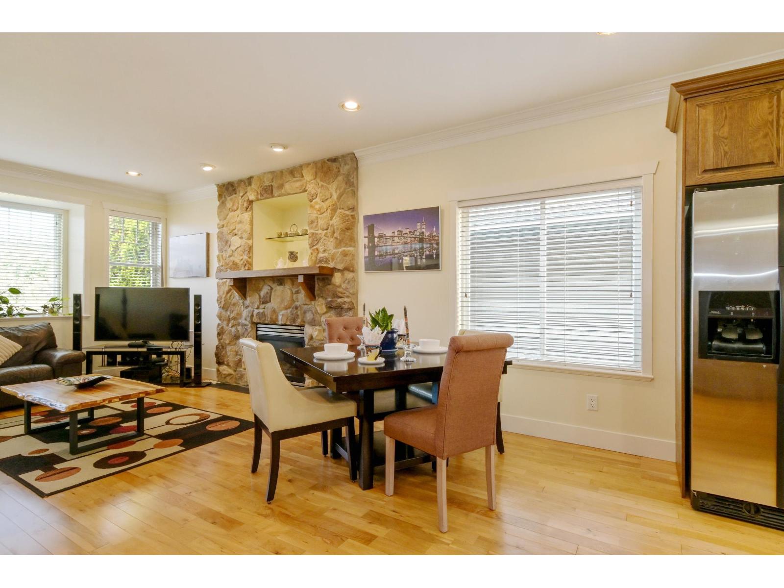 6122 164 Street Property Photo 10