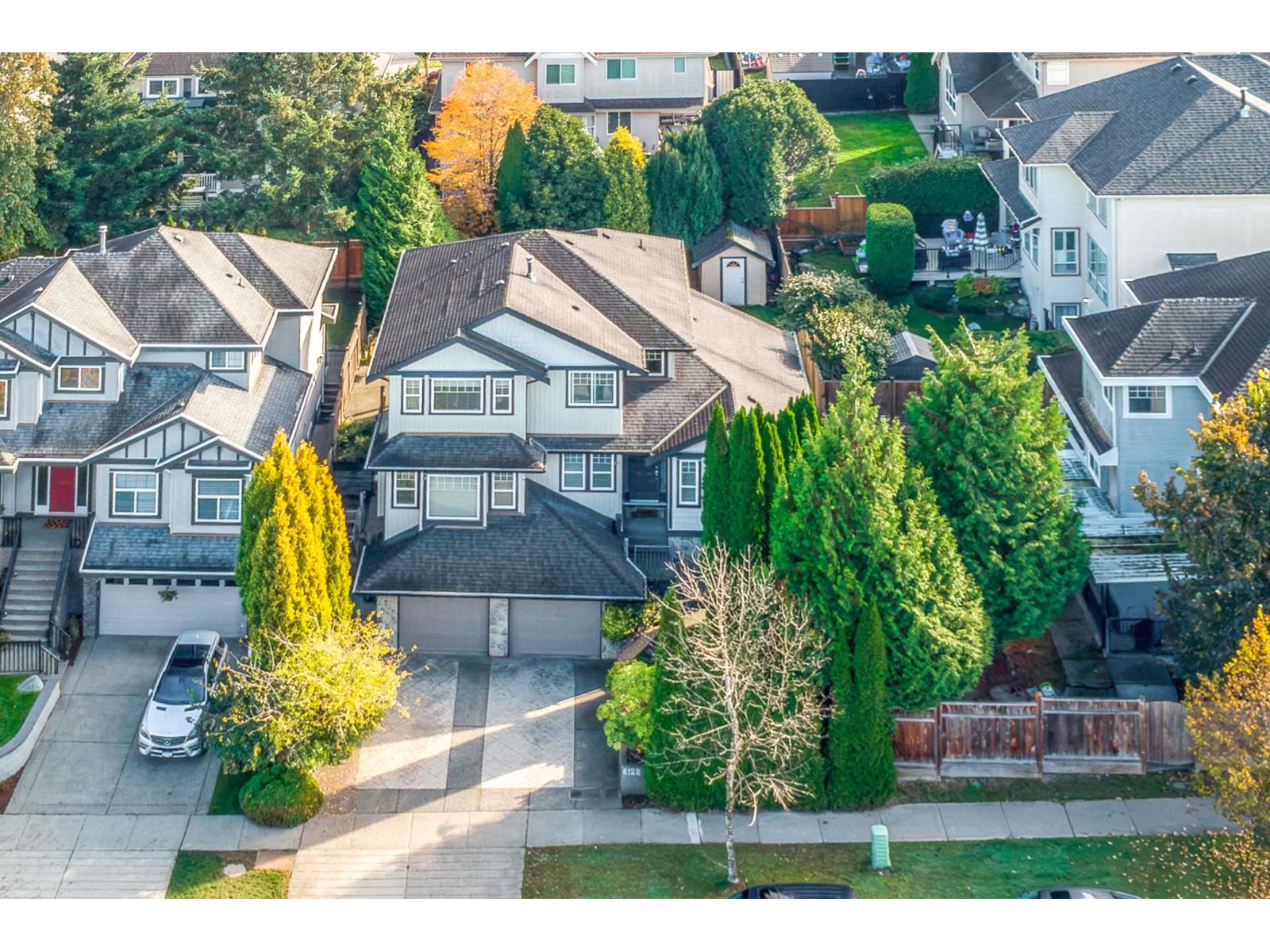 6122 164 Street Property Photo 39