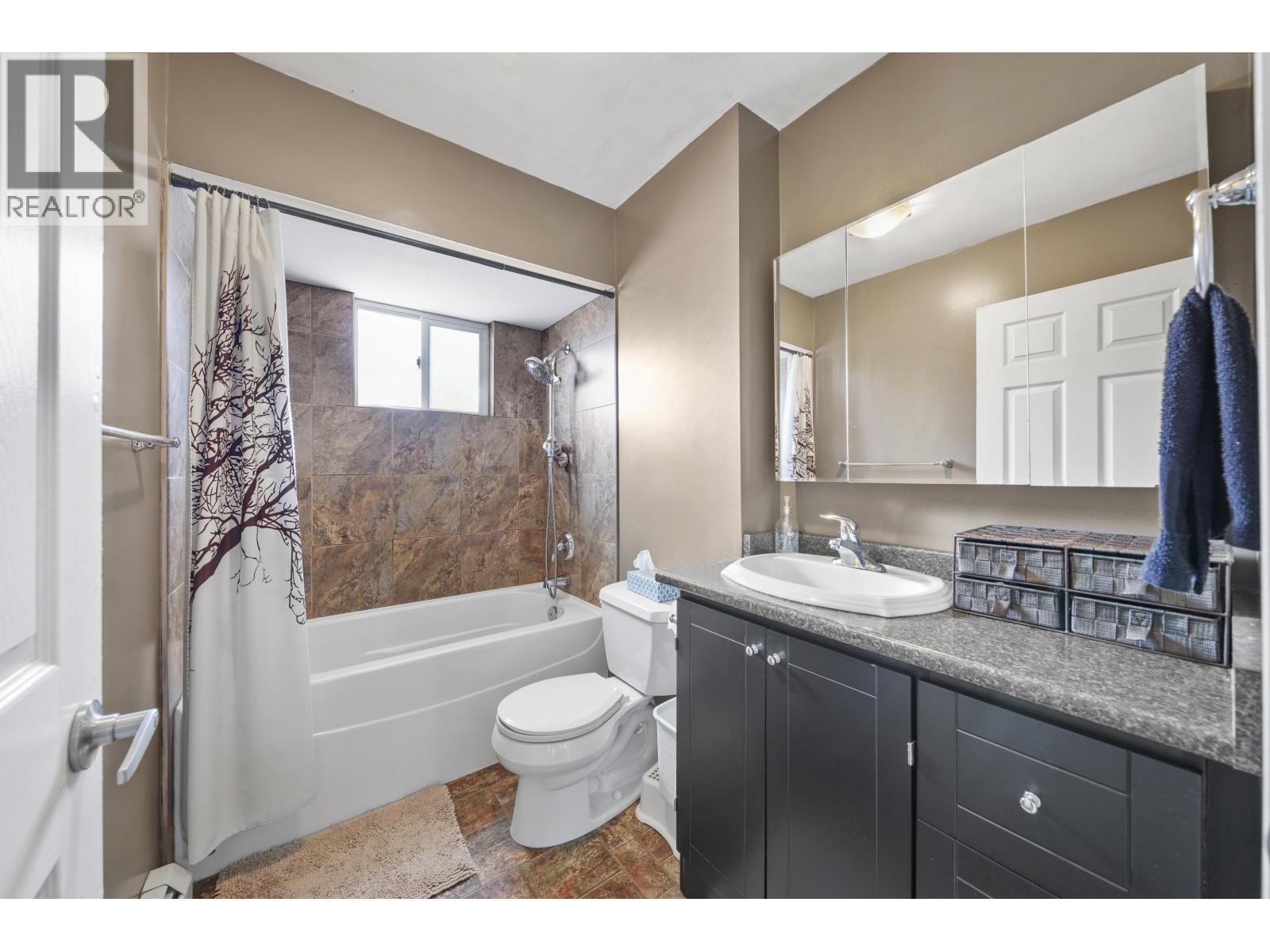 21532 Mayo Place Property Photo 22
