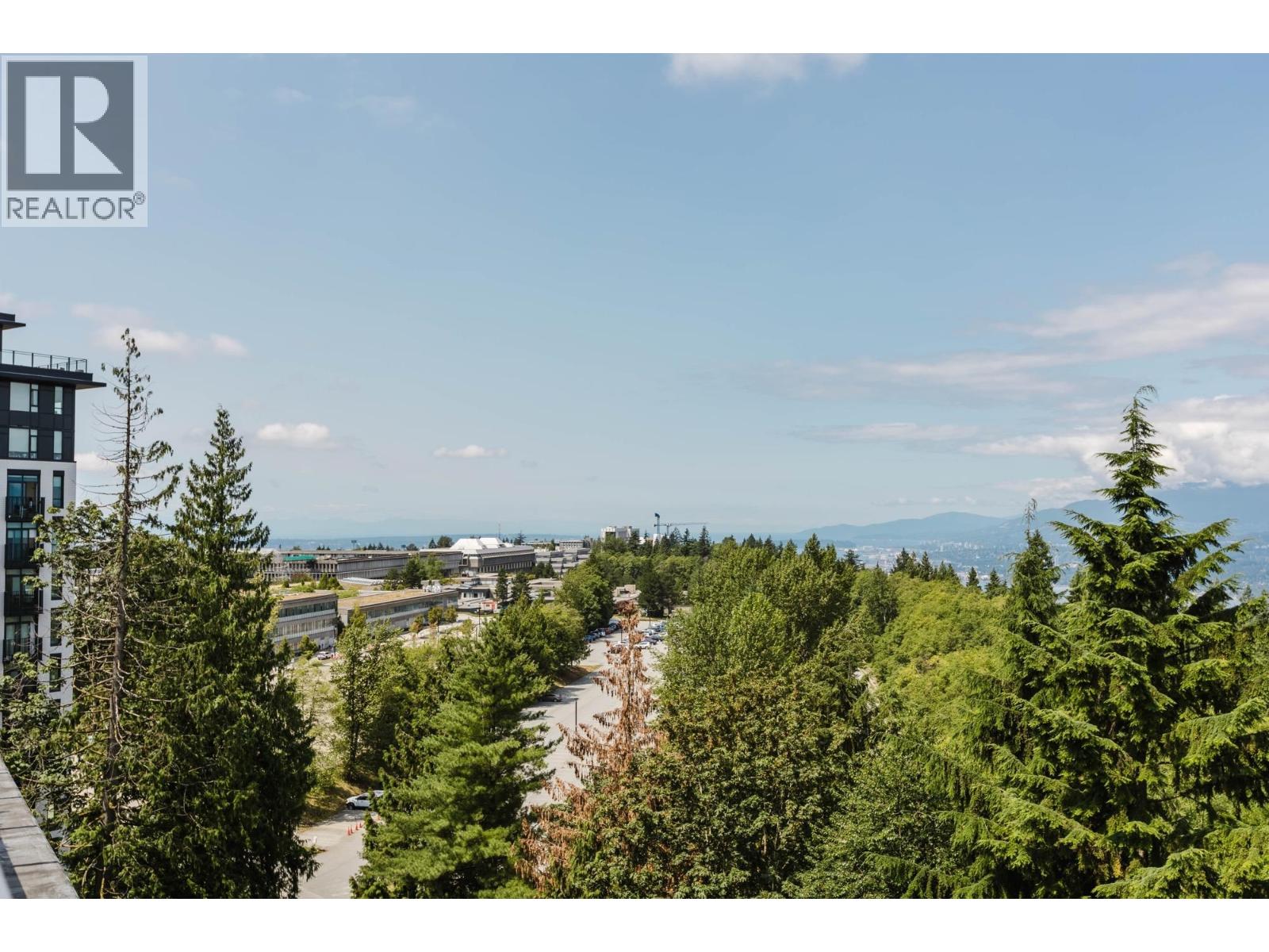 909 8850 University Crescent Property Photo 25