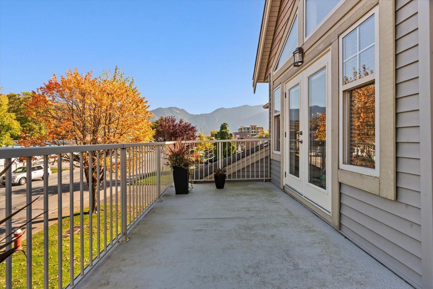6898 Cheam Avenue Property Photo 5