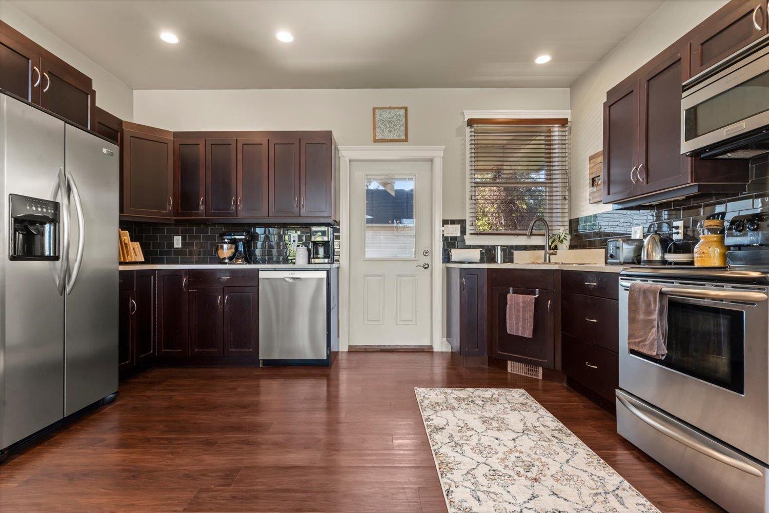 6898 Cheam Avenue Property Photo 8